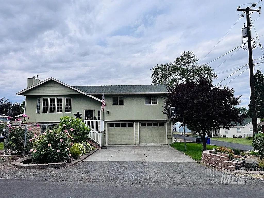 3722 15th Street, Lewiston ID 83501