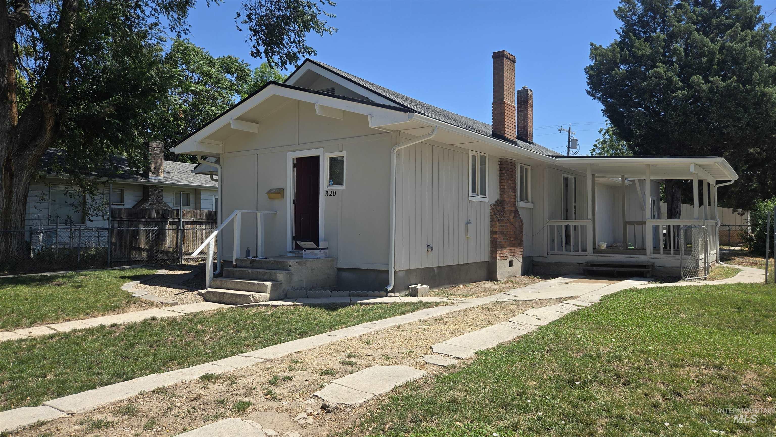 318/320 5th Ave. South, Nampa ID 83651