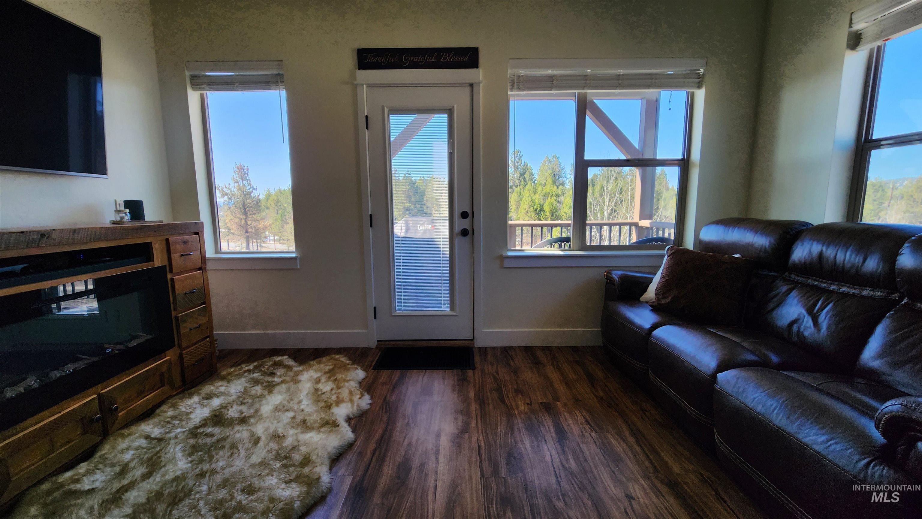 118 Broken Pine Ln, McCall ID 83638