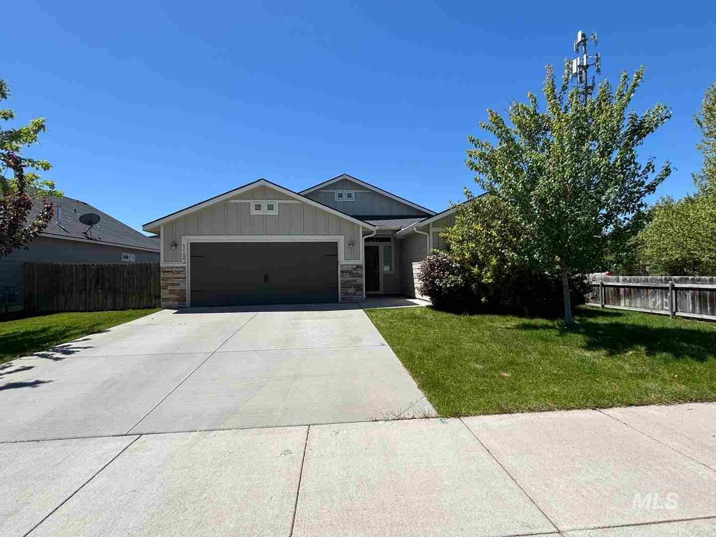 1193 W Crosswind Dr, Meridian ID 83646