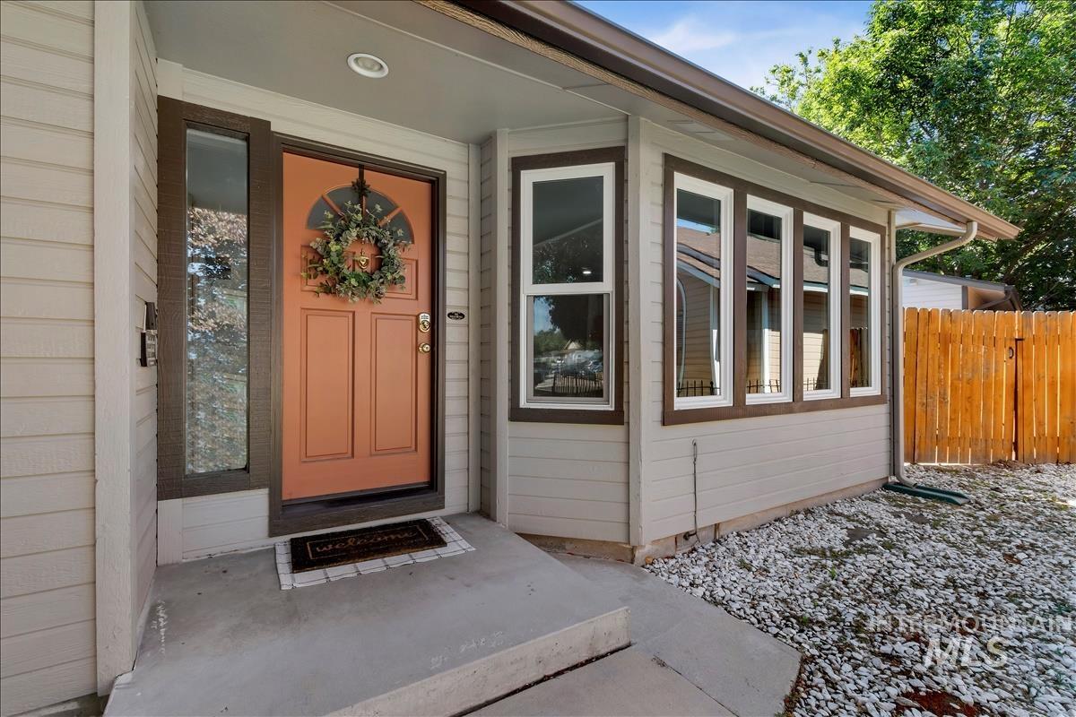 4776 N Pennfield Pl, Boise ID 83713