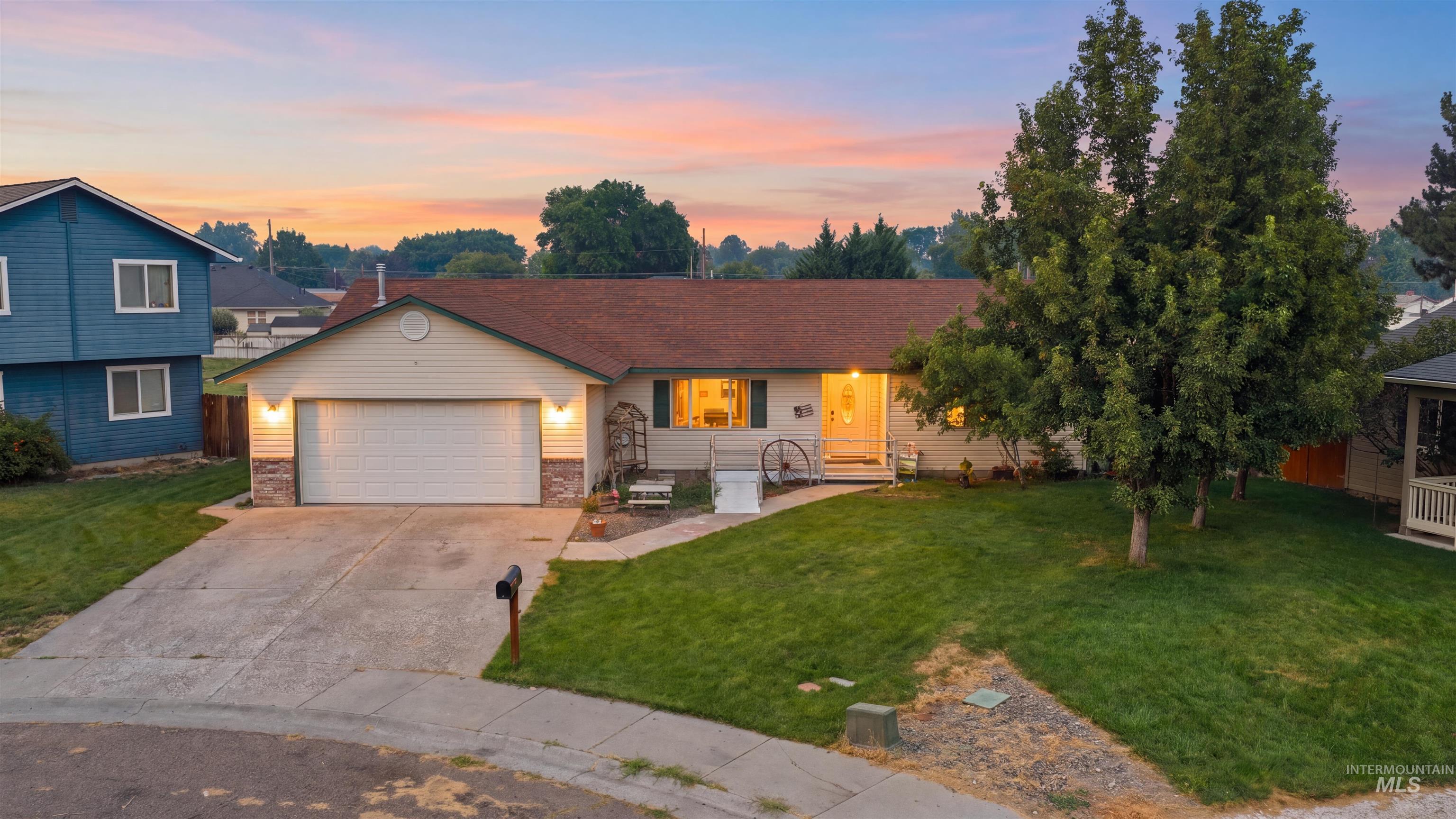 30 Maple Dr, Weiser ID 83672