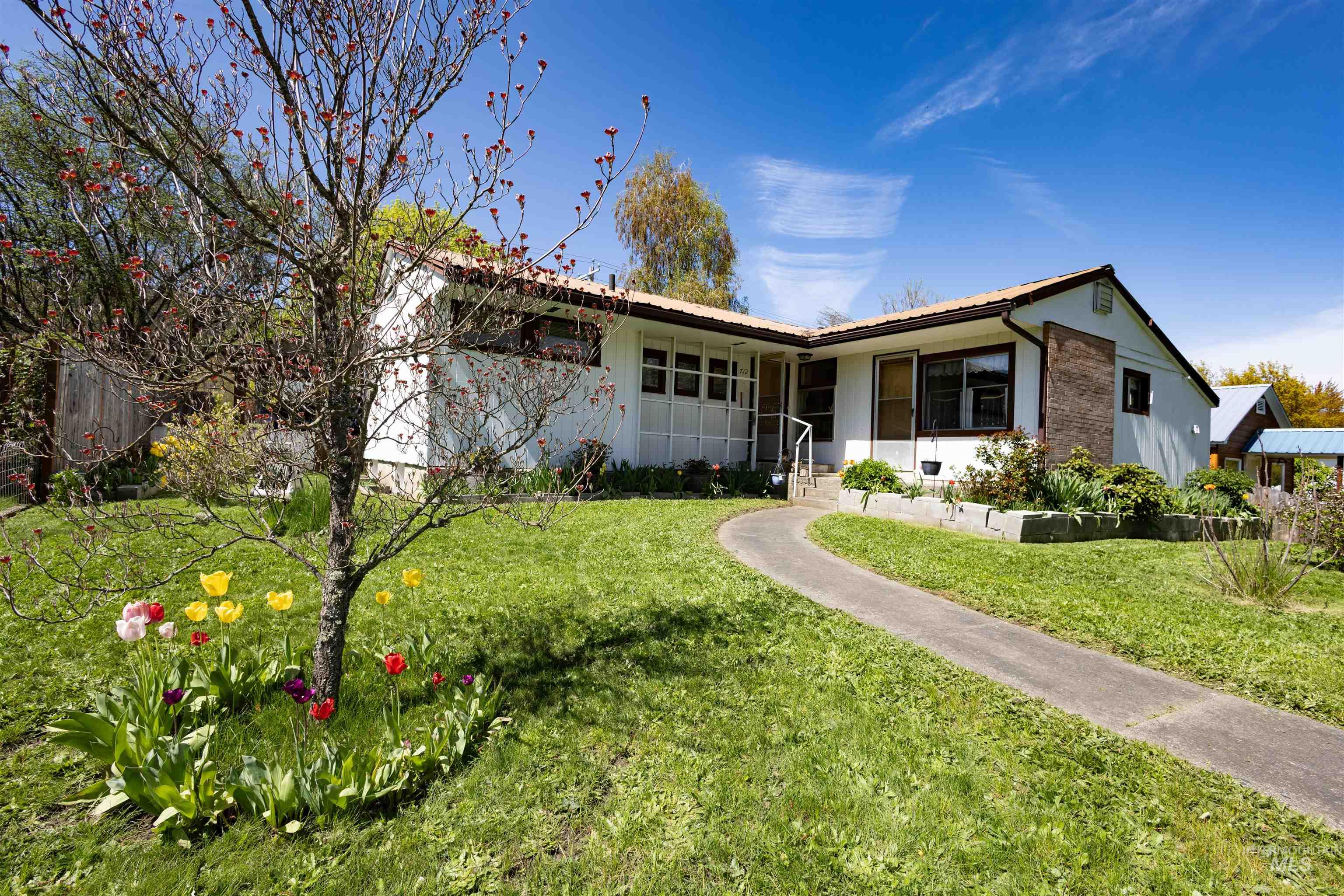 712 Hill St, Kamiah ID 83536