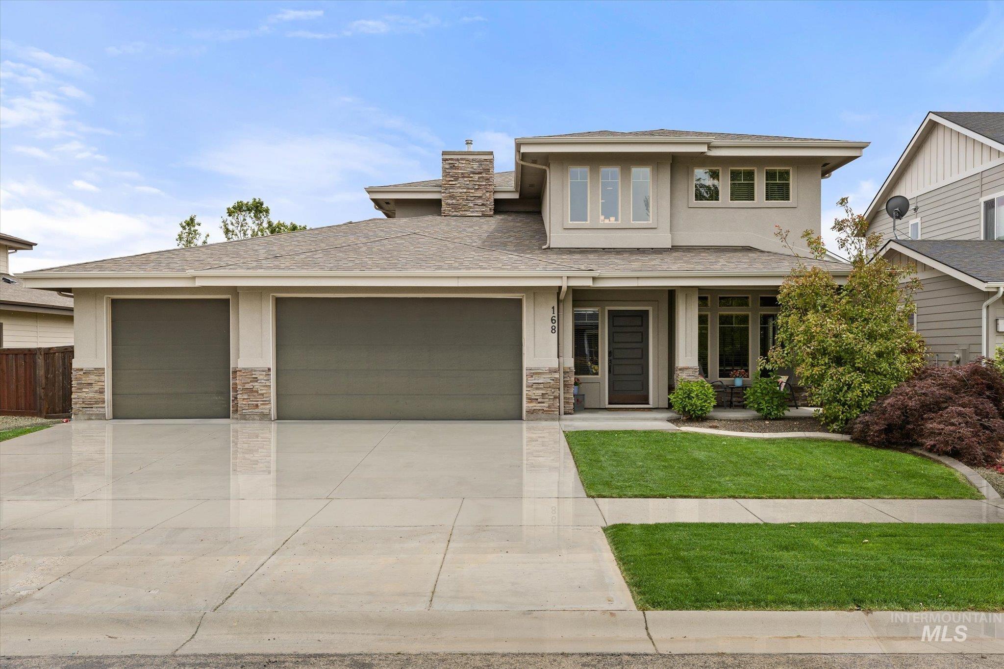 168 S Rivermist Ave, Star ID 83669
