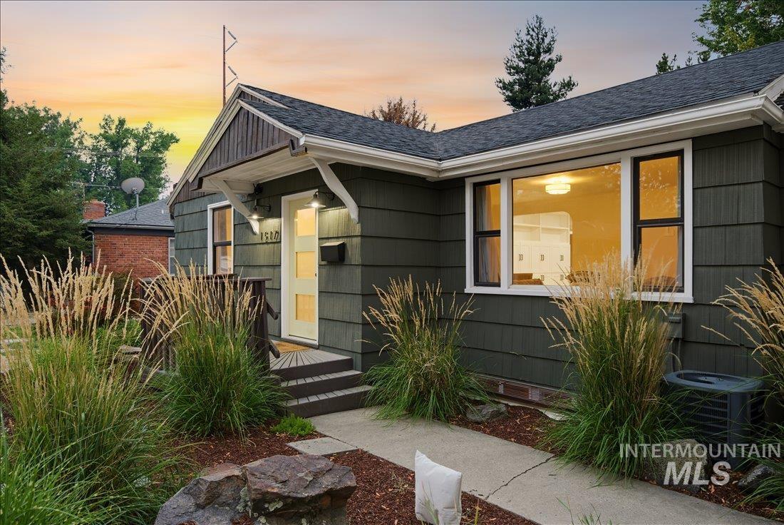 1517 S Loveland St, Boise ID 83705