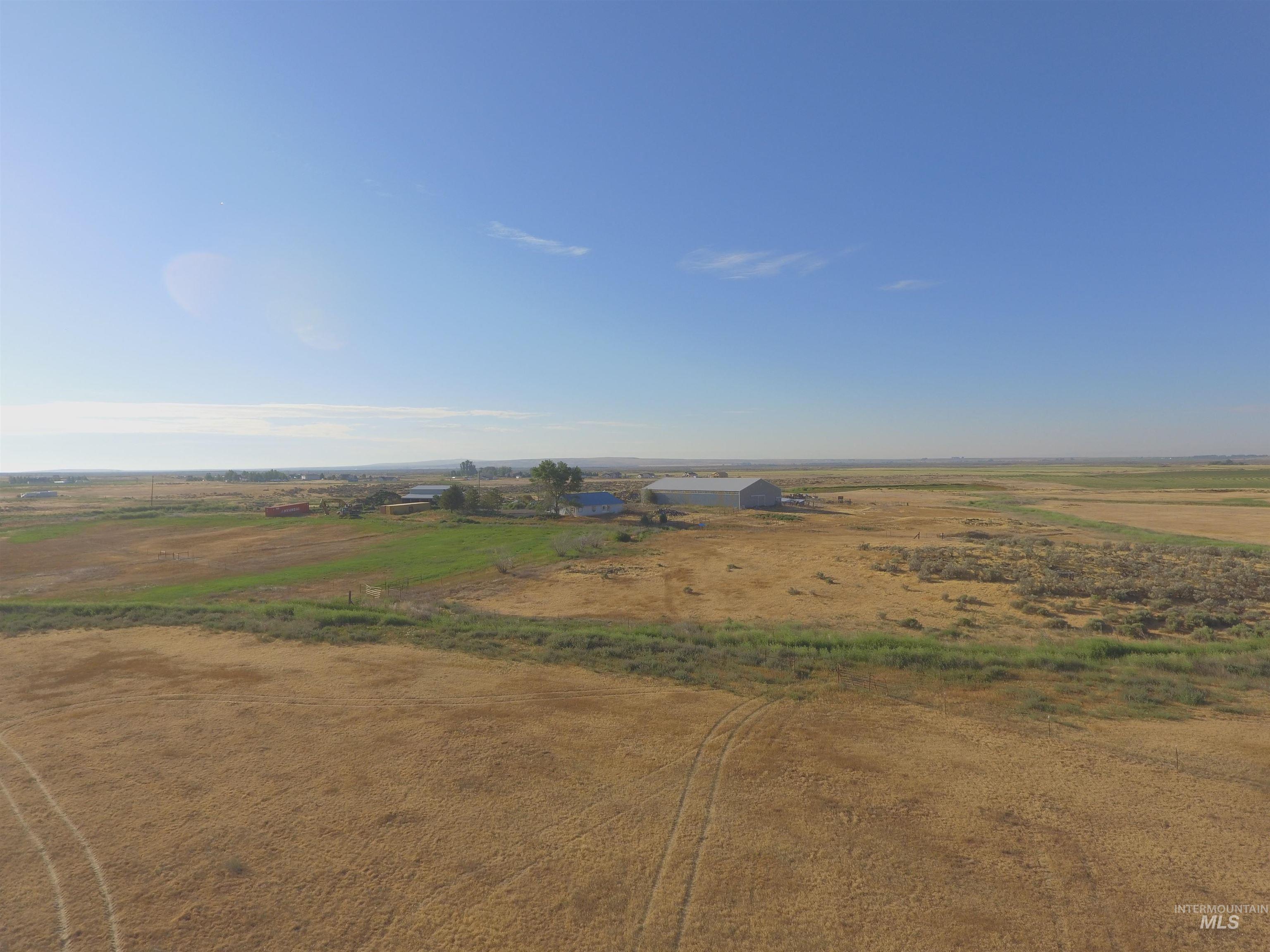 215 E 520 N, Shoshone ID 83352