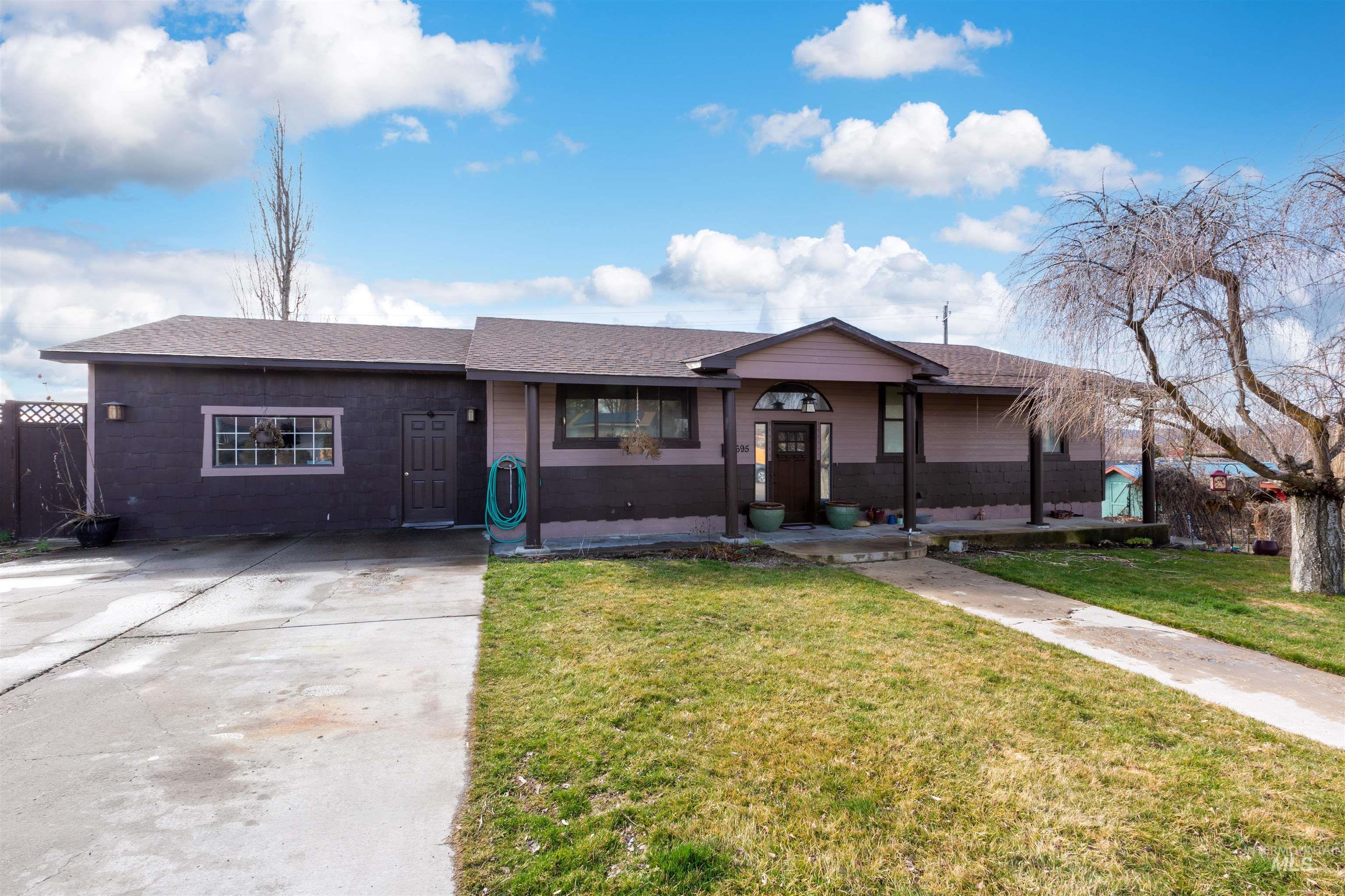 695 Totem Dr, Weiser ID 83672