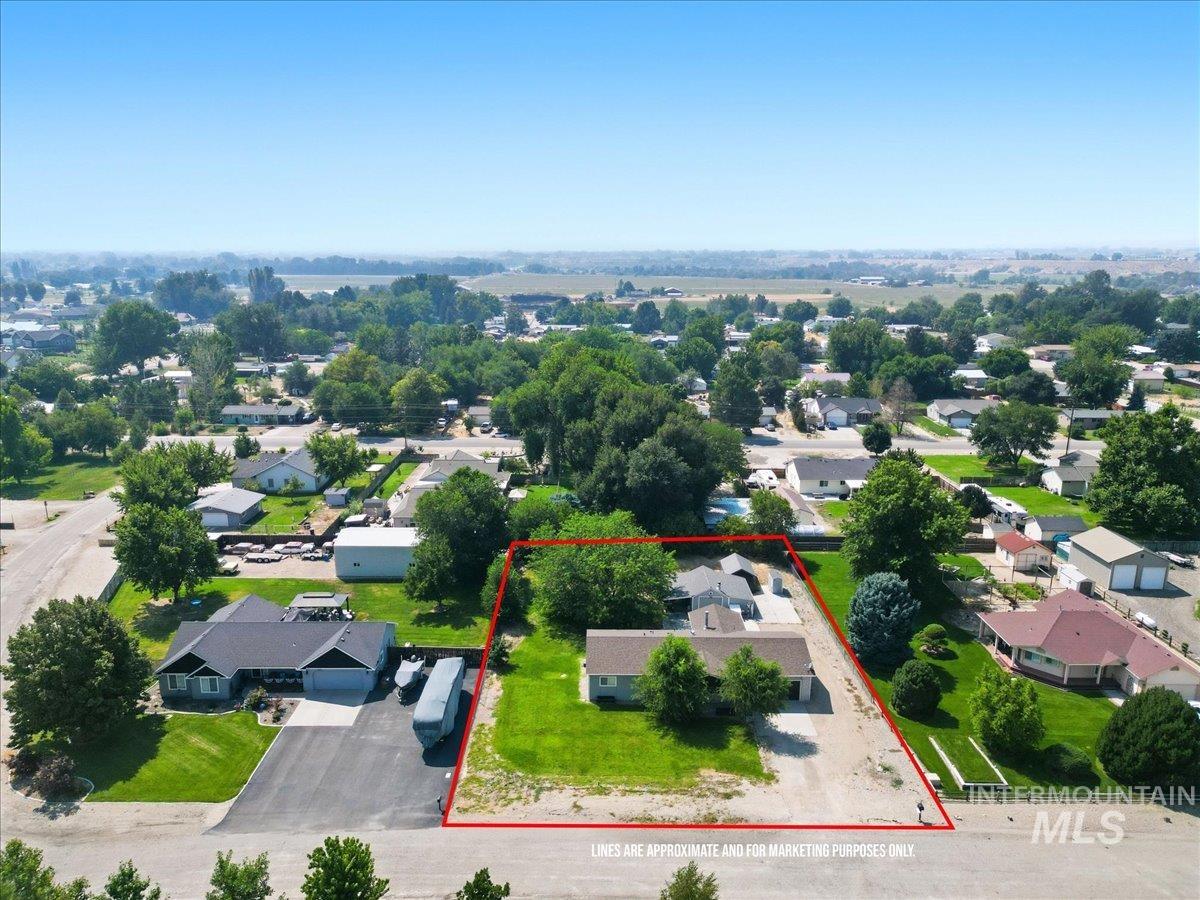 1699 Syringa Dr, Emmett ID 83617