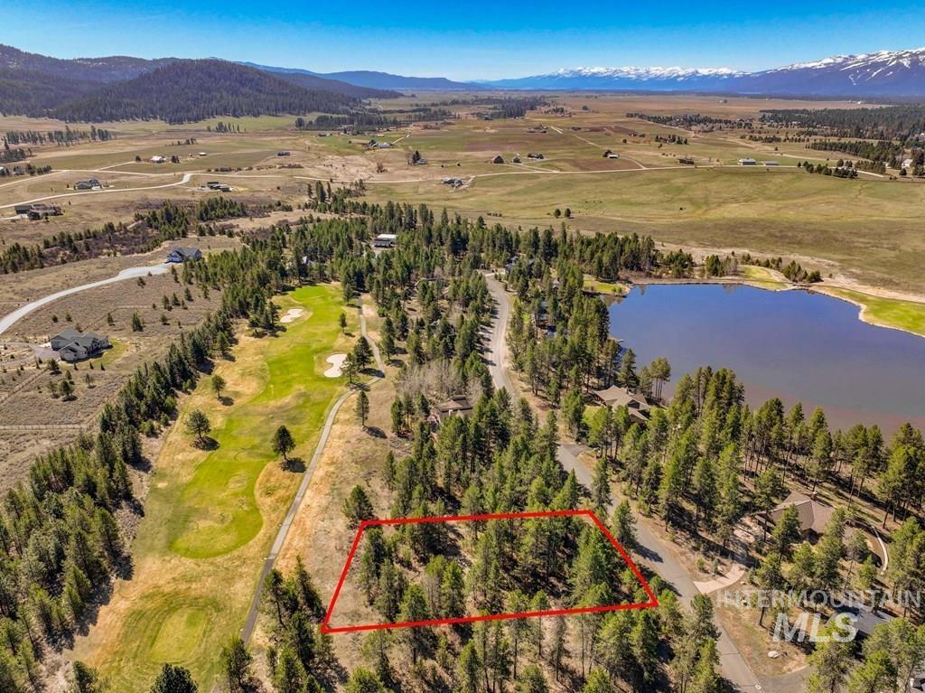 416 Wilhelm Creek Court, McCall ID 83638