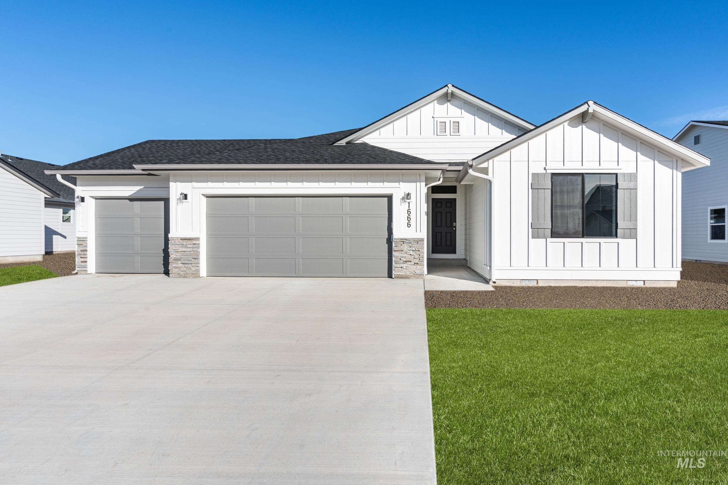 9360 W Blazing Star St, Nampa ID 83687