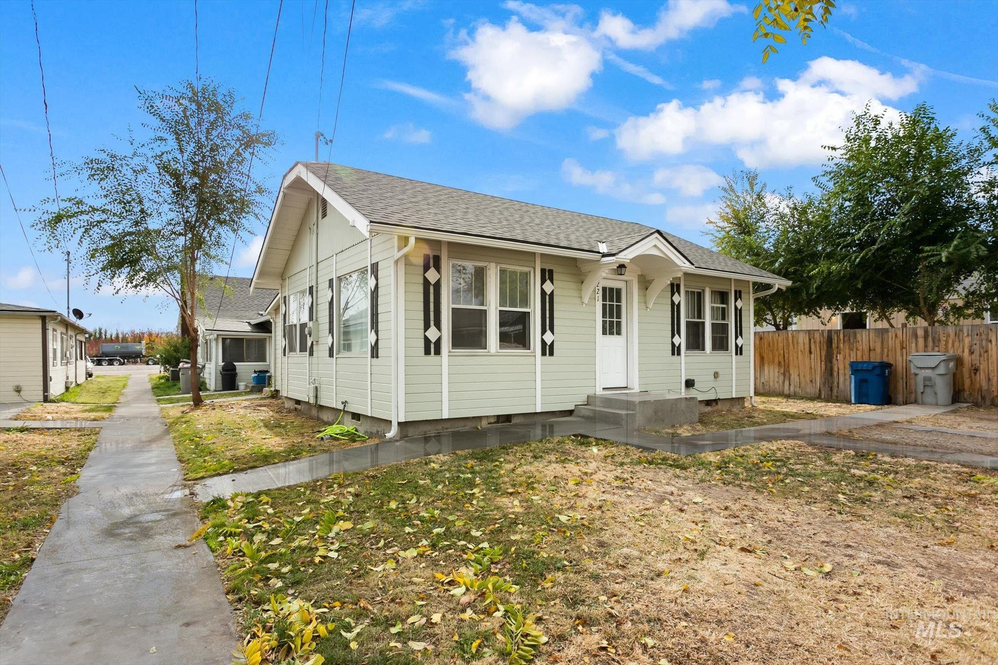 219 24th Ave S., Nampa ID 83651