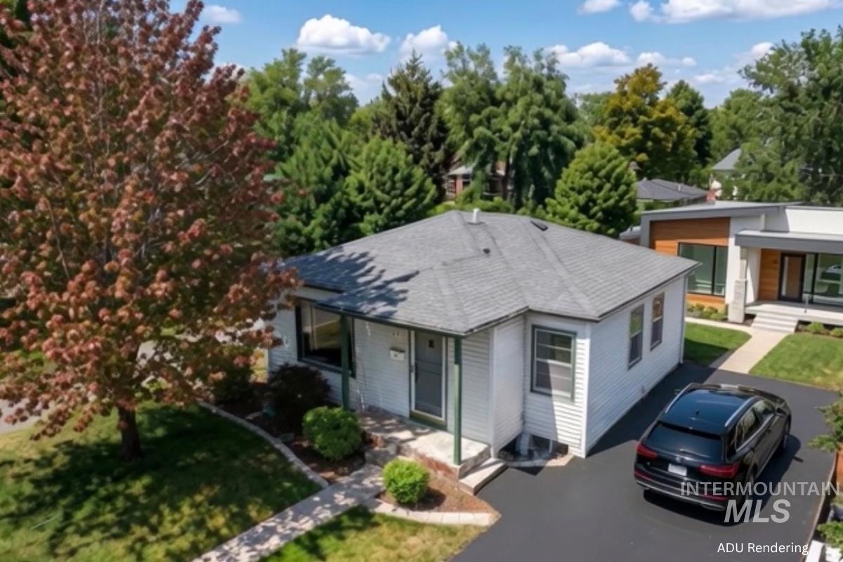 611 N Riverview Dr, Boise ID 83712
