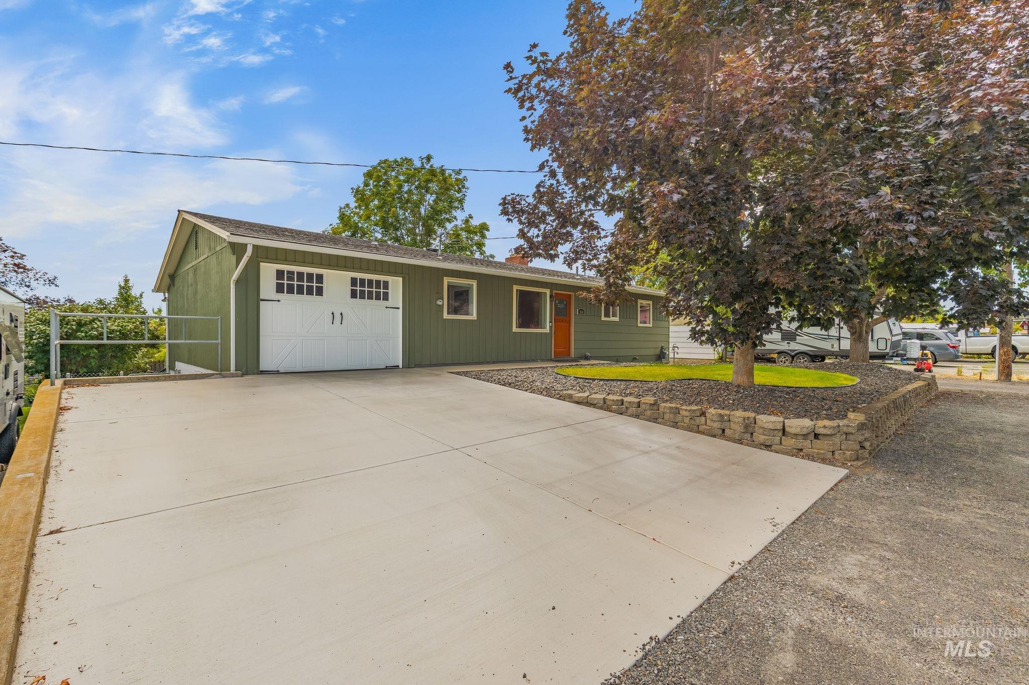 916 Cedar Dr, Lewiston ID 83501