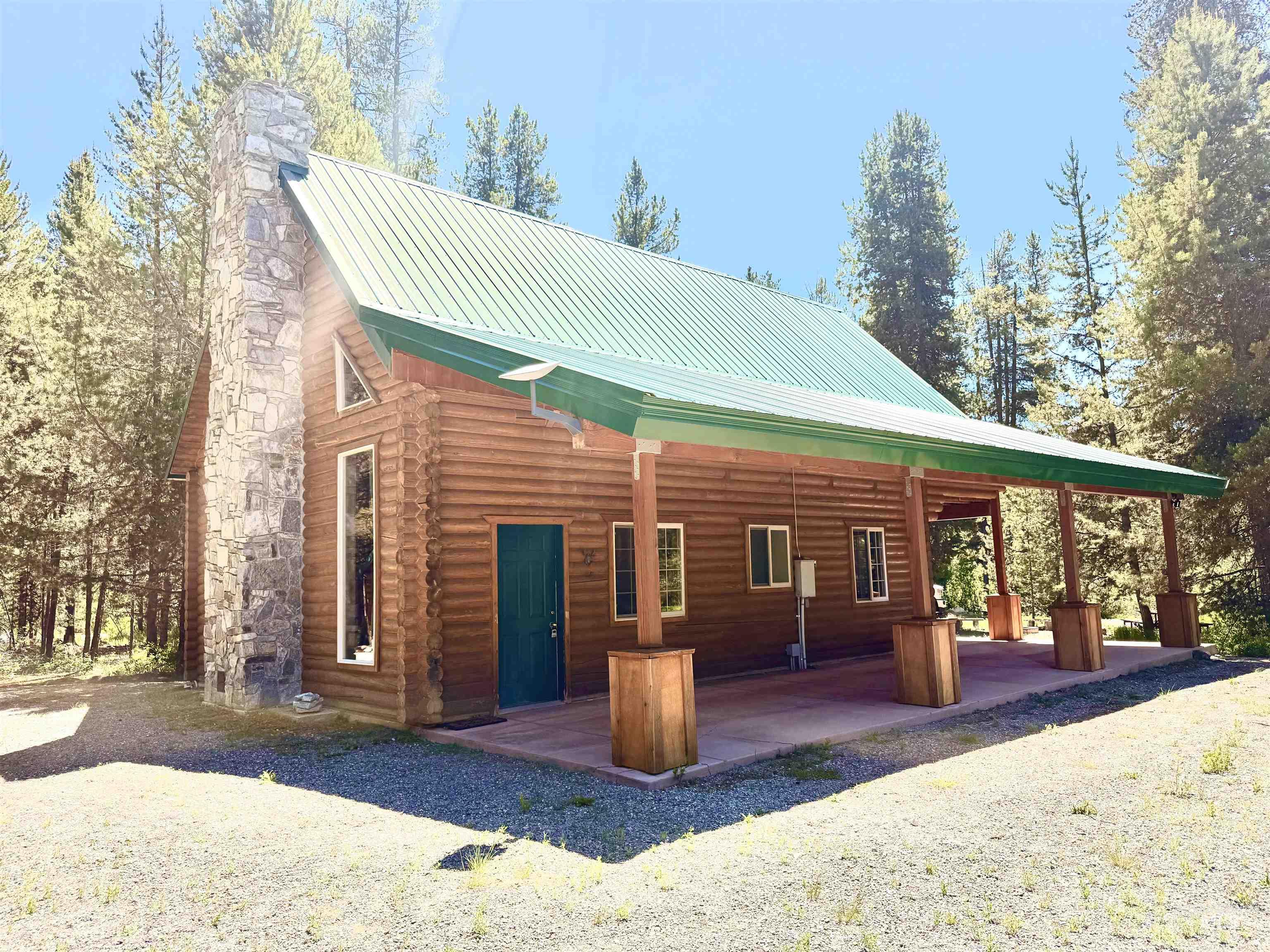 2049 Fleck Summit Rd, Fairfield ID 83327