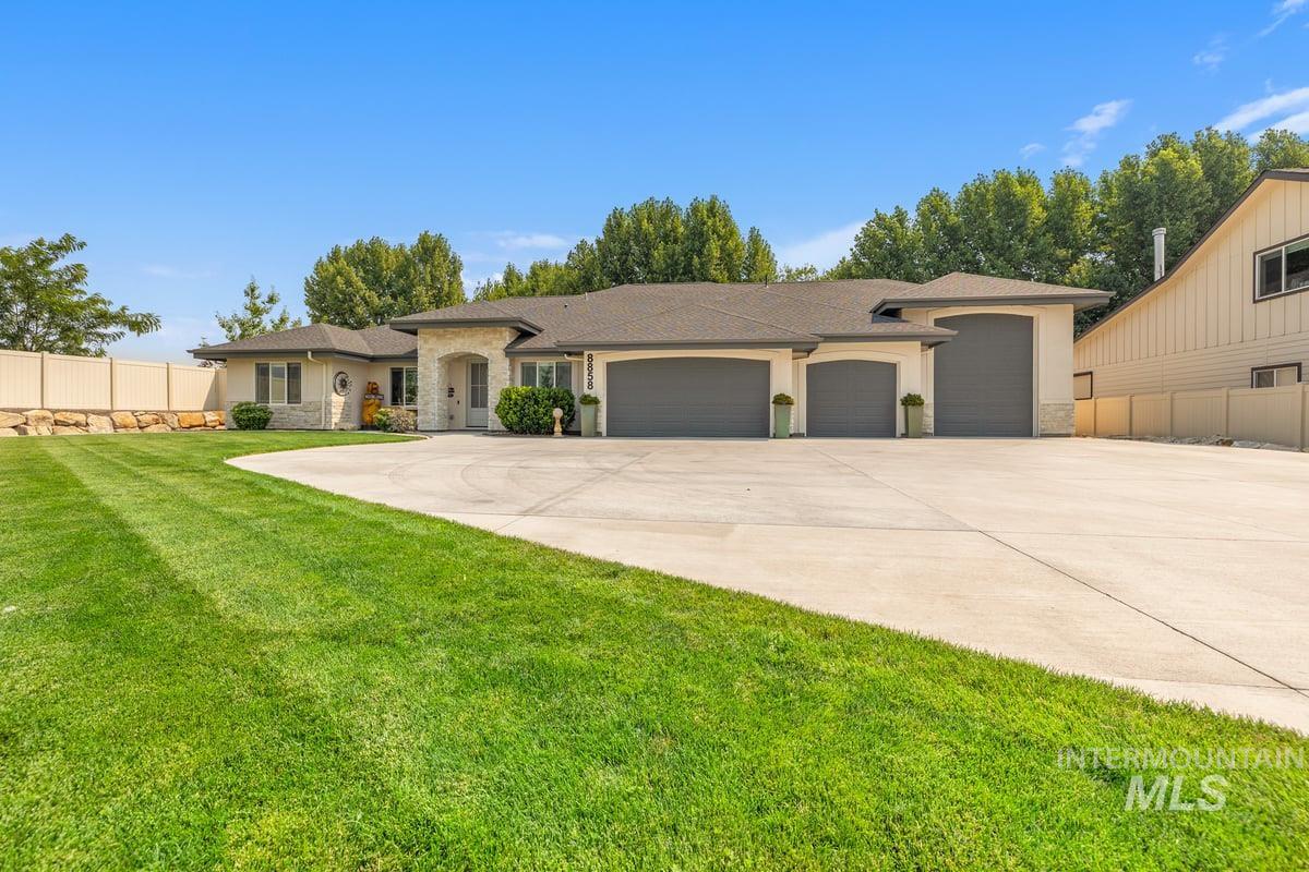 8858 S Fuego, Kuna ID 83634