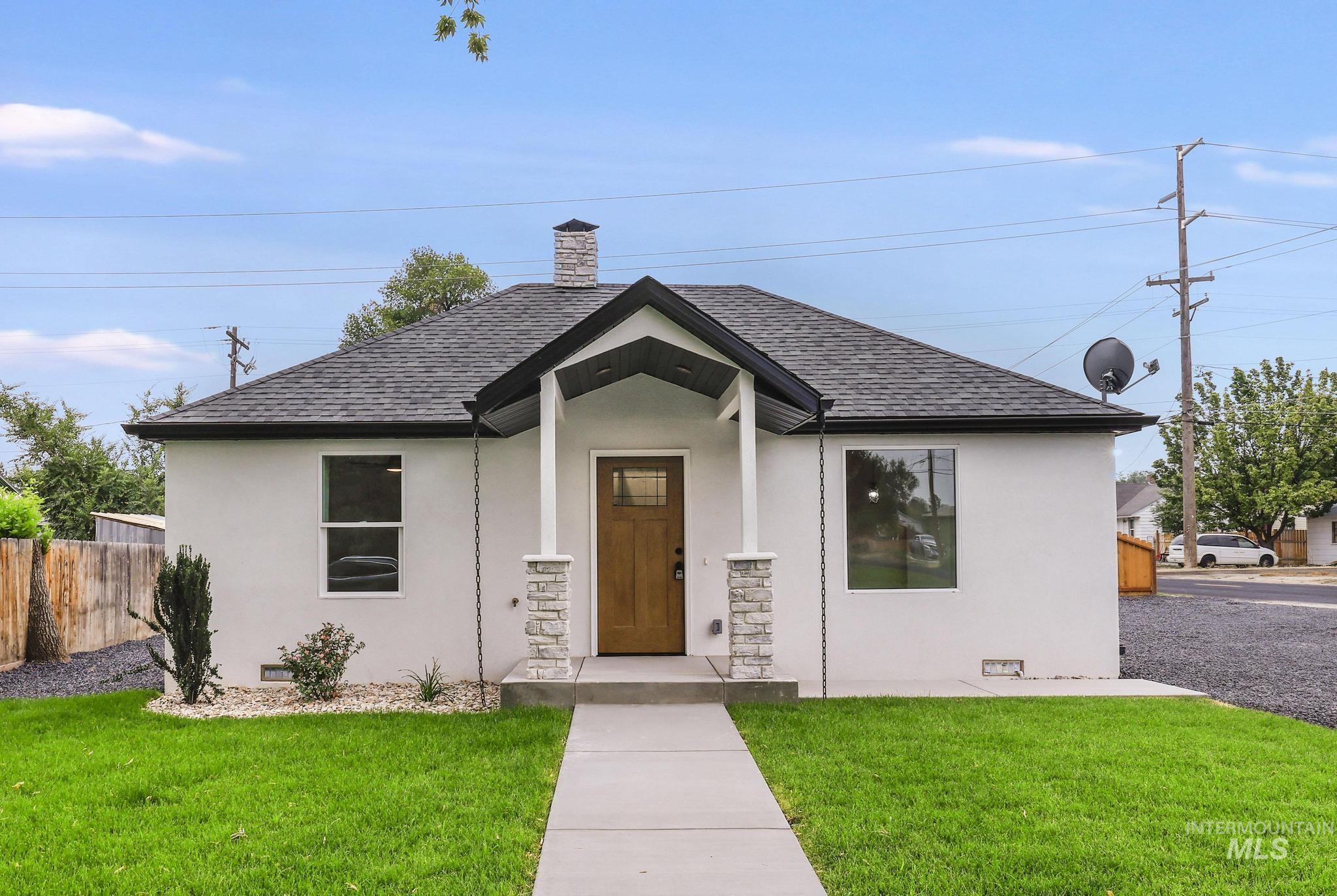 304 Van Buren, Twin Falls ID 83301