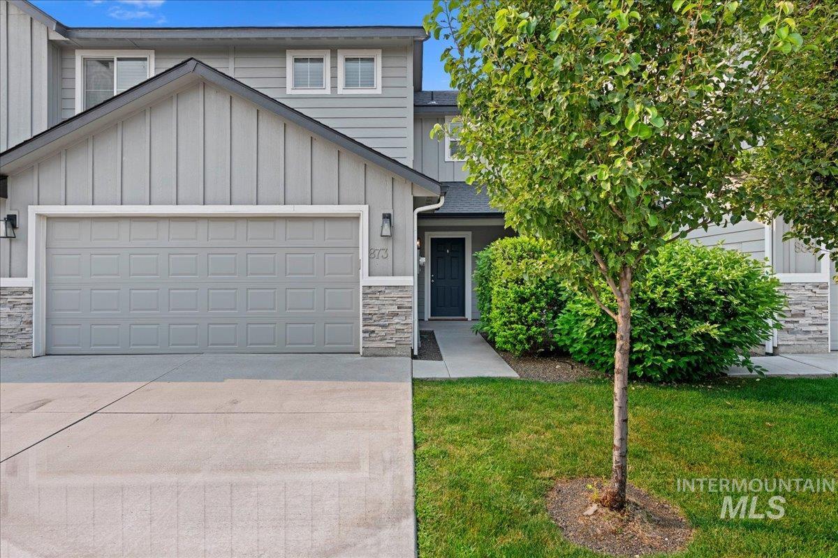 873 W Apple Pine St, Meridian ID 83646