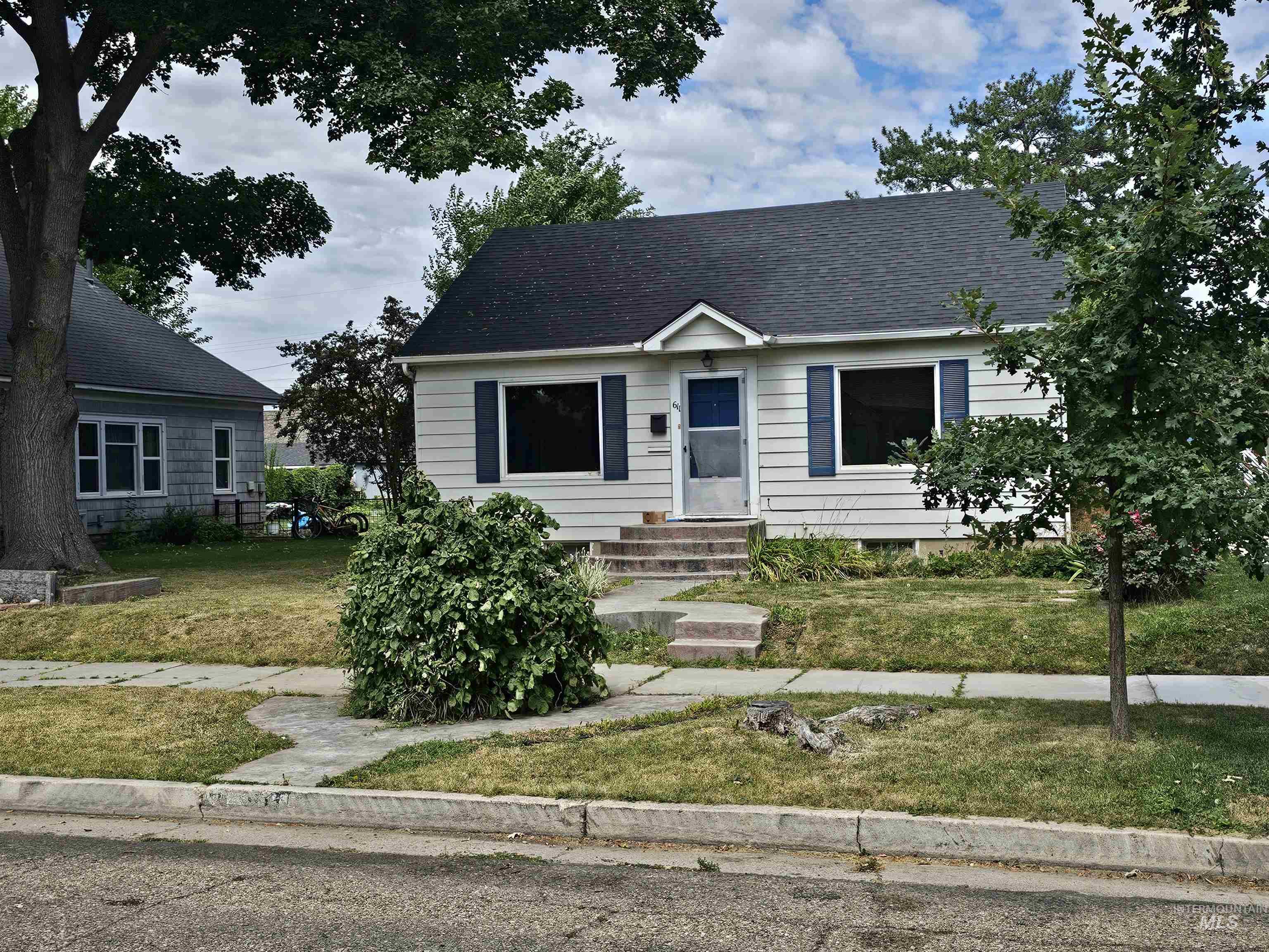 611 17 Ave S, Nampa ID 83651