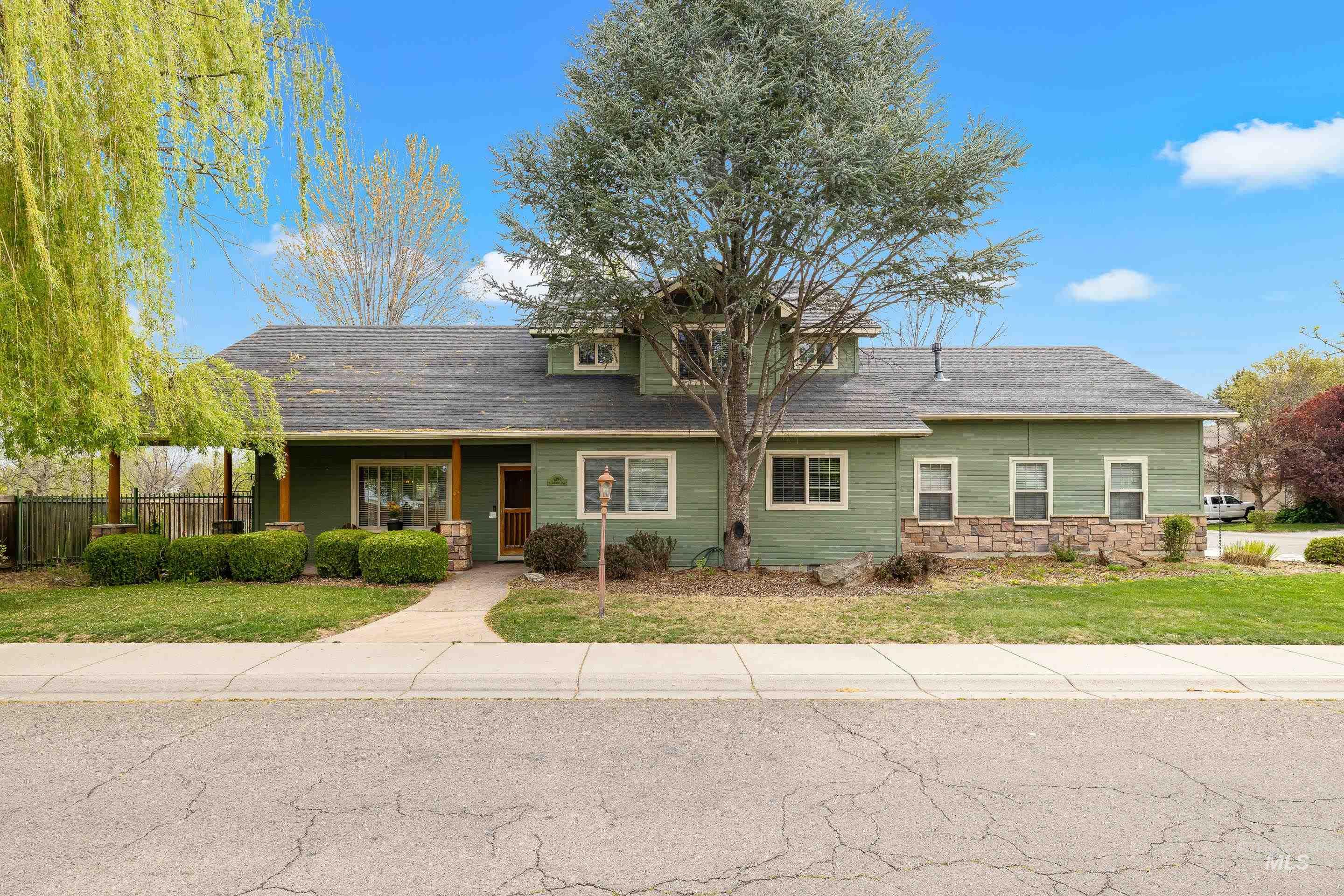 4394 N Colonial Park Way, Boise ID 83713