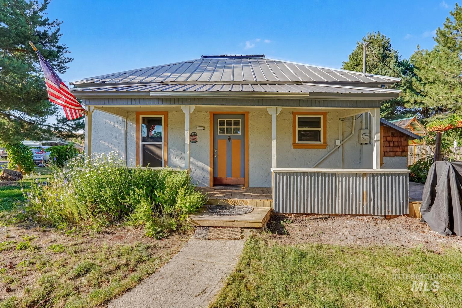130 N Weiser St., Midvale ID 83645