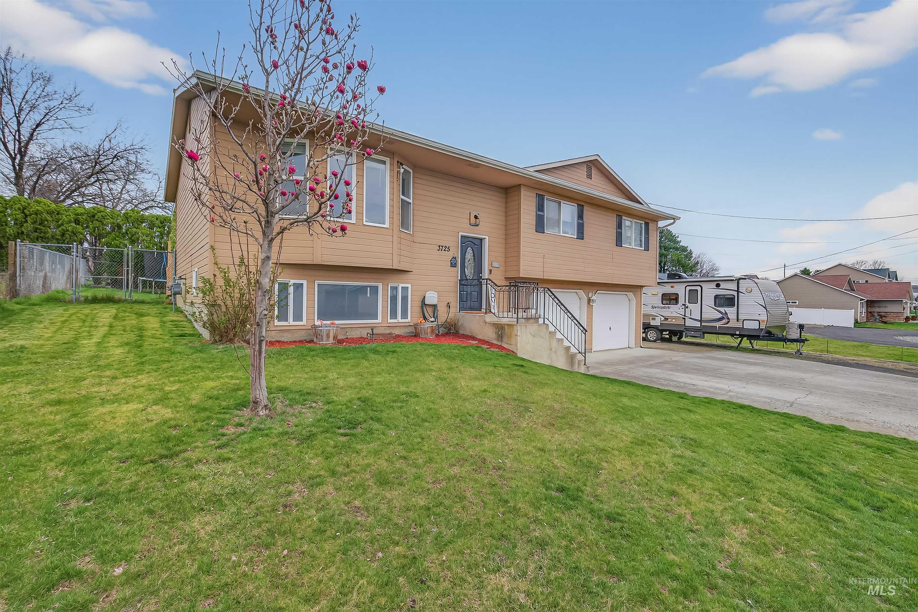 3725 11th Street, Lewiston ID 83501