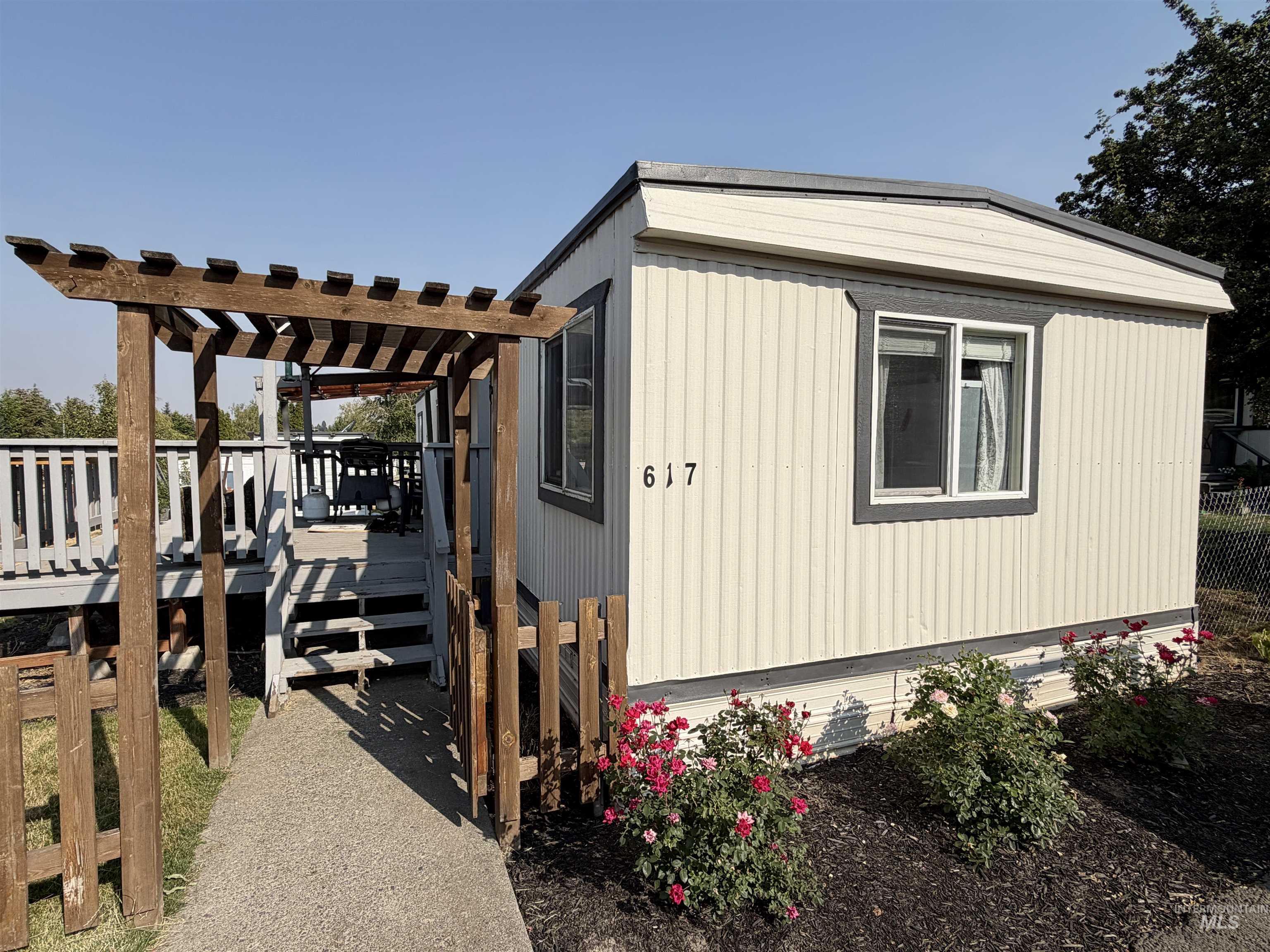 411 N Almon # 617, Moscow ID 83843