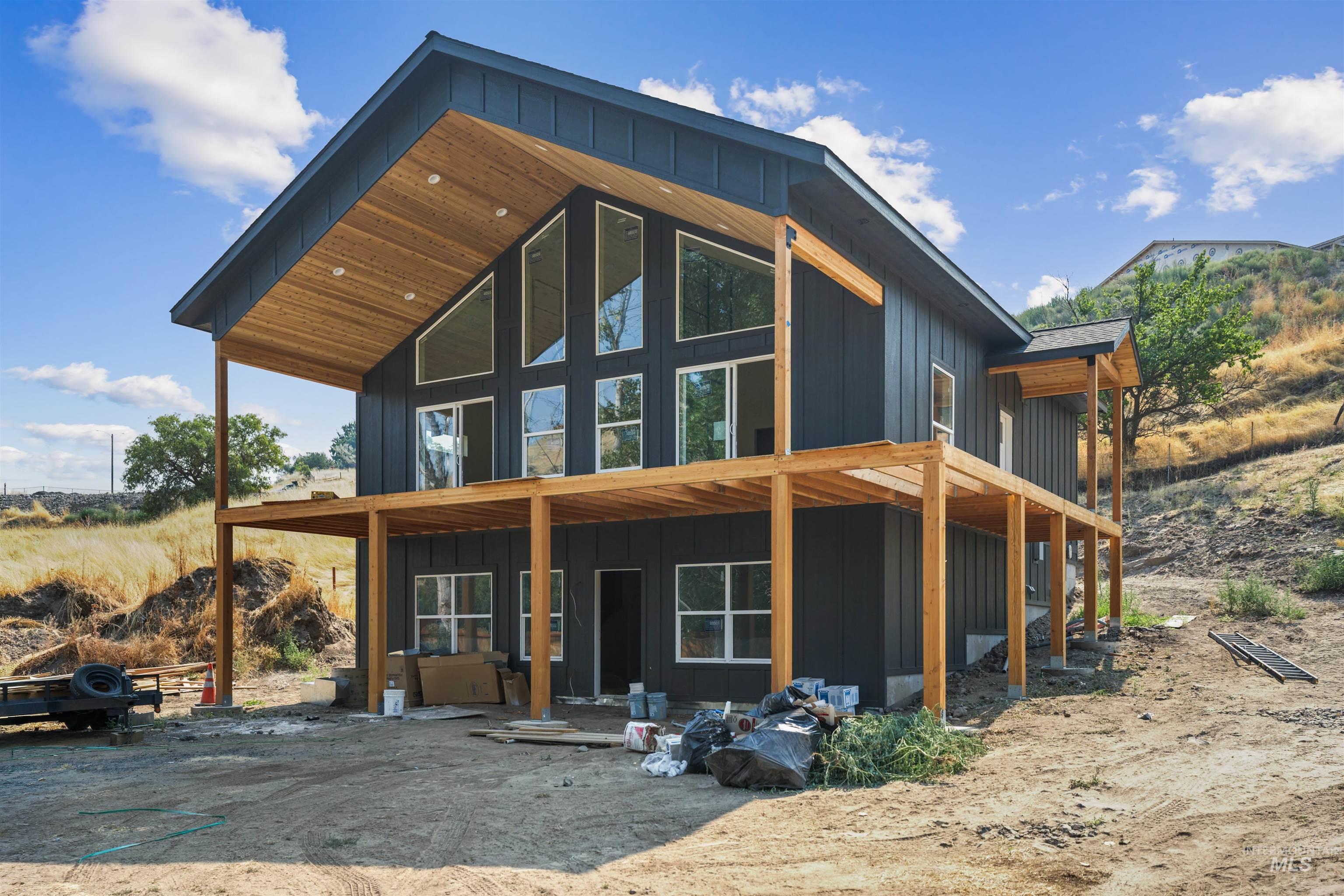 533 Costley Ln., Asotin WA 99403