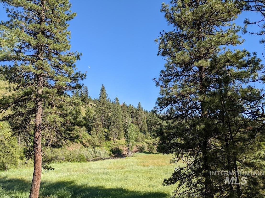 Nf-618 Rd, Ola ID 83637