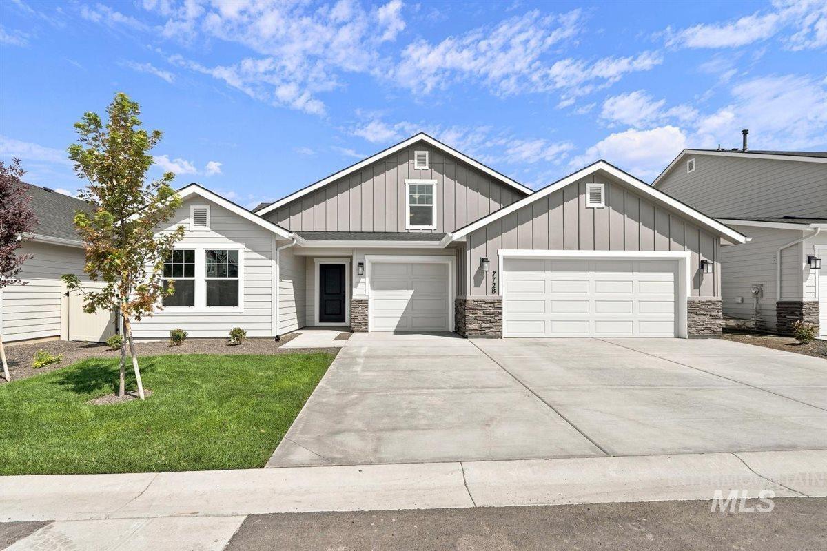 7728 E Westing House St, Nampa ID 83687