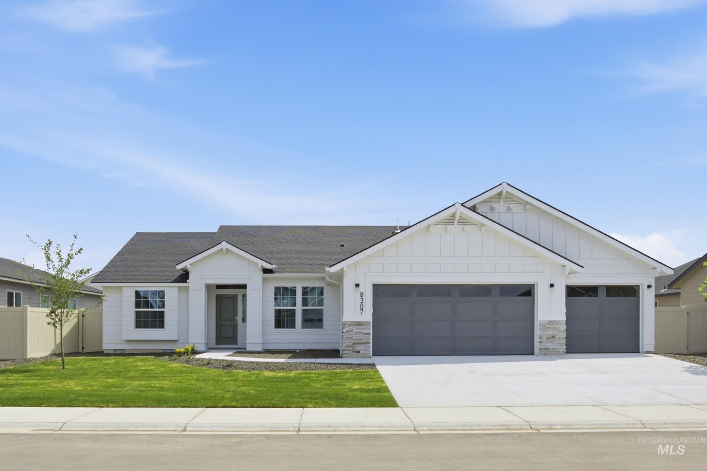 1709 Dyer St, Middleton ID 83644