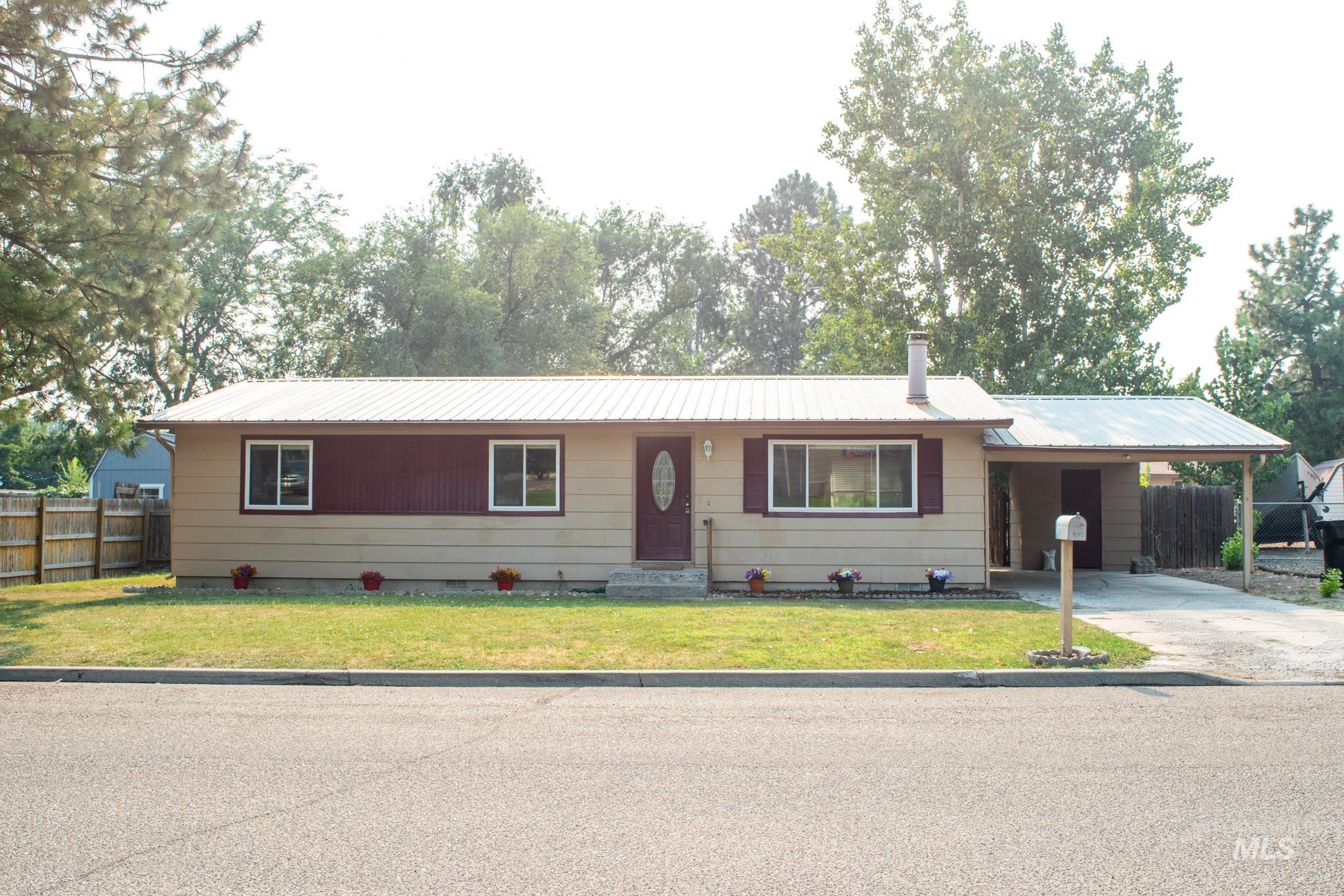 1801 W 6th, Weiser ID 83672