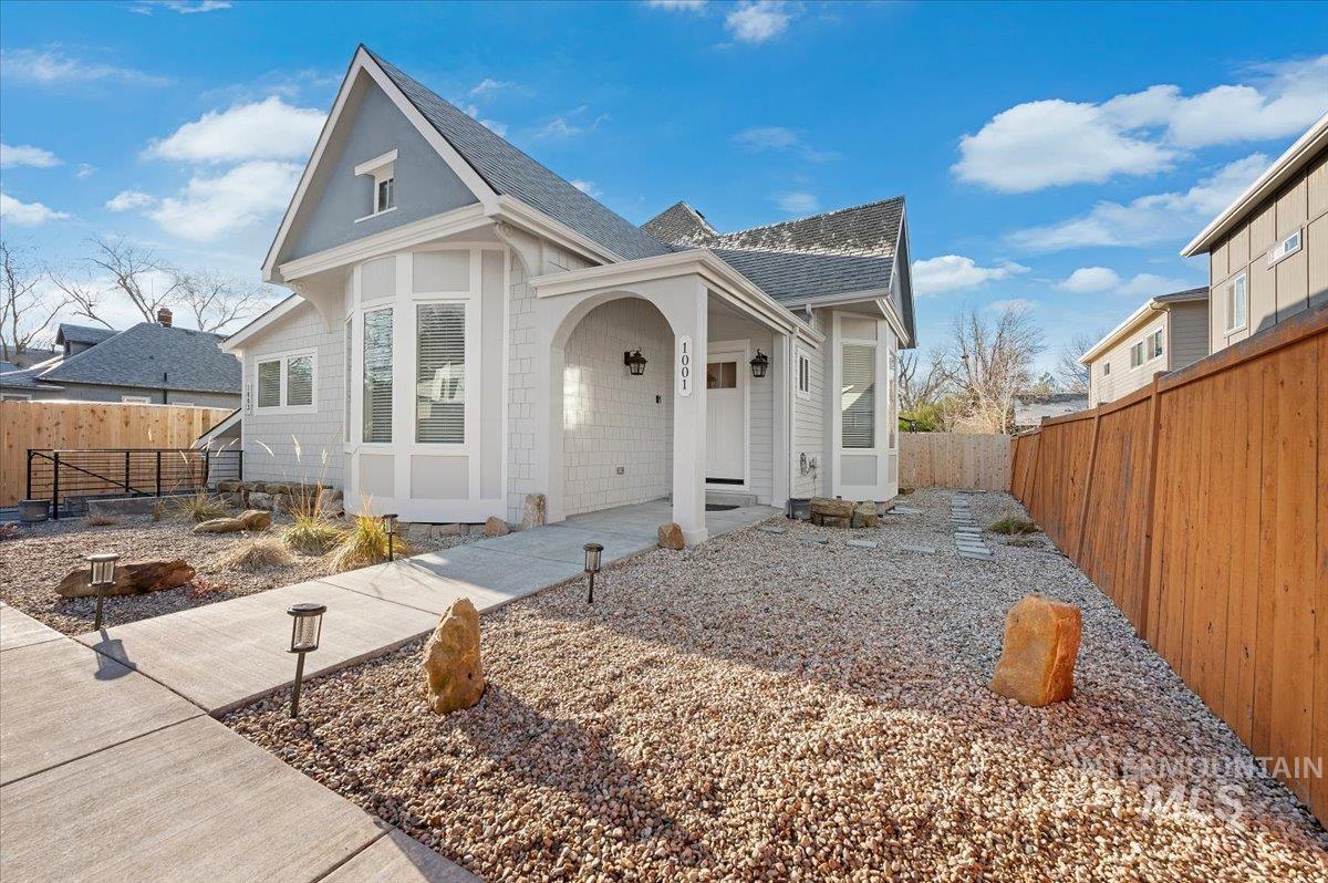 1001/1003 E. Franklin St., Boise ID 83712