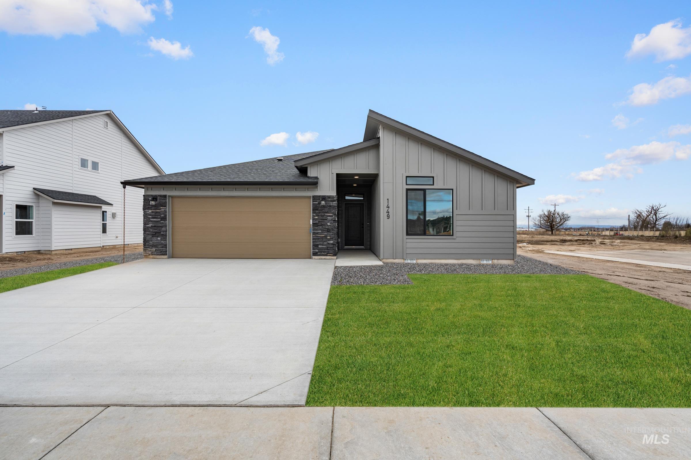 1449 Covington St, Middleton ID 83644