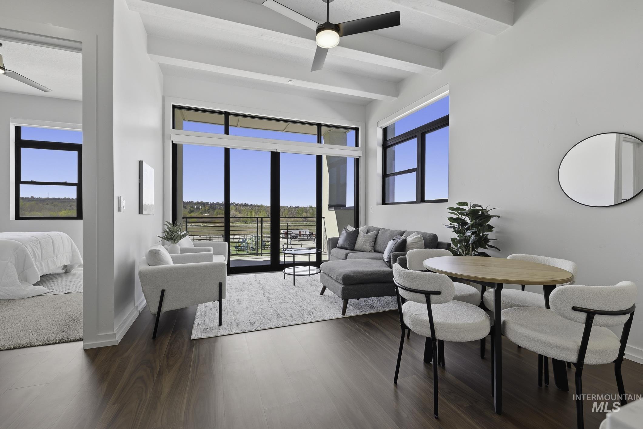 4250 E. Haystack # 308, Boise ID 83716
