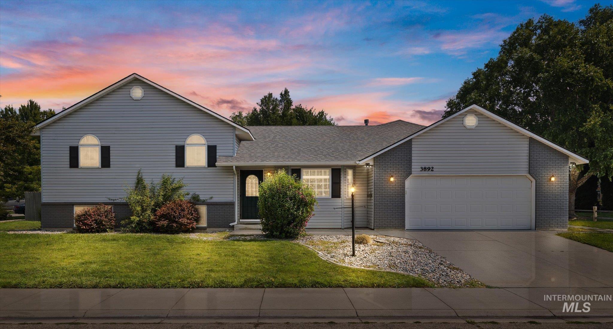 3892 E Eisenhower Dr, Meridian ID 83642