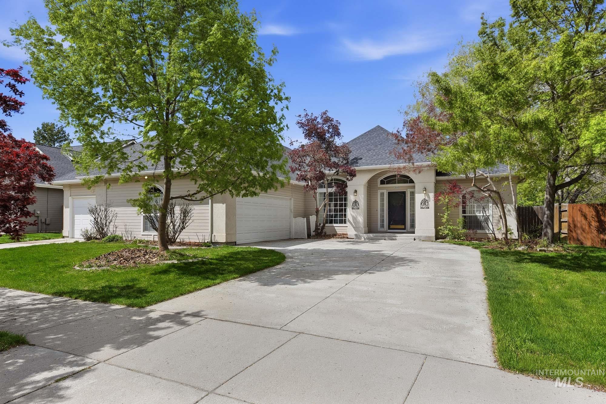 3043 S Slate Creek Way, Meridian ID 83642