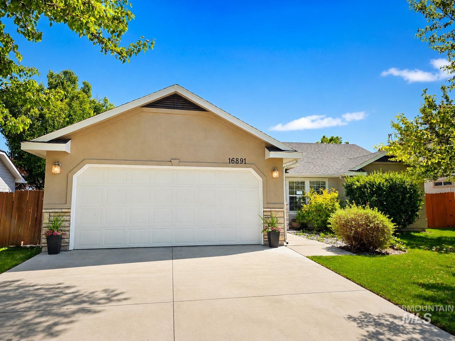 16891 N Darmady Loop, Nampa ID 83686