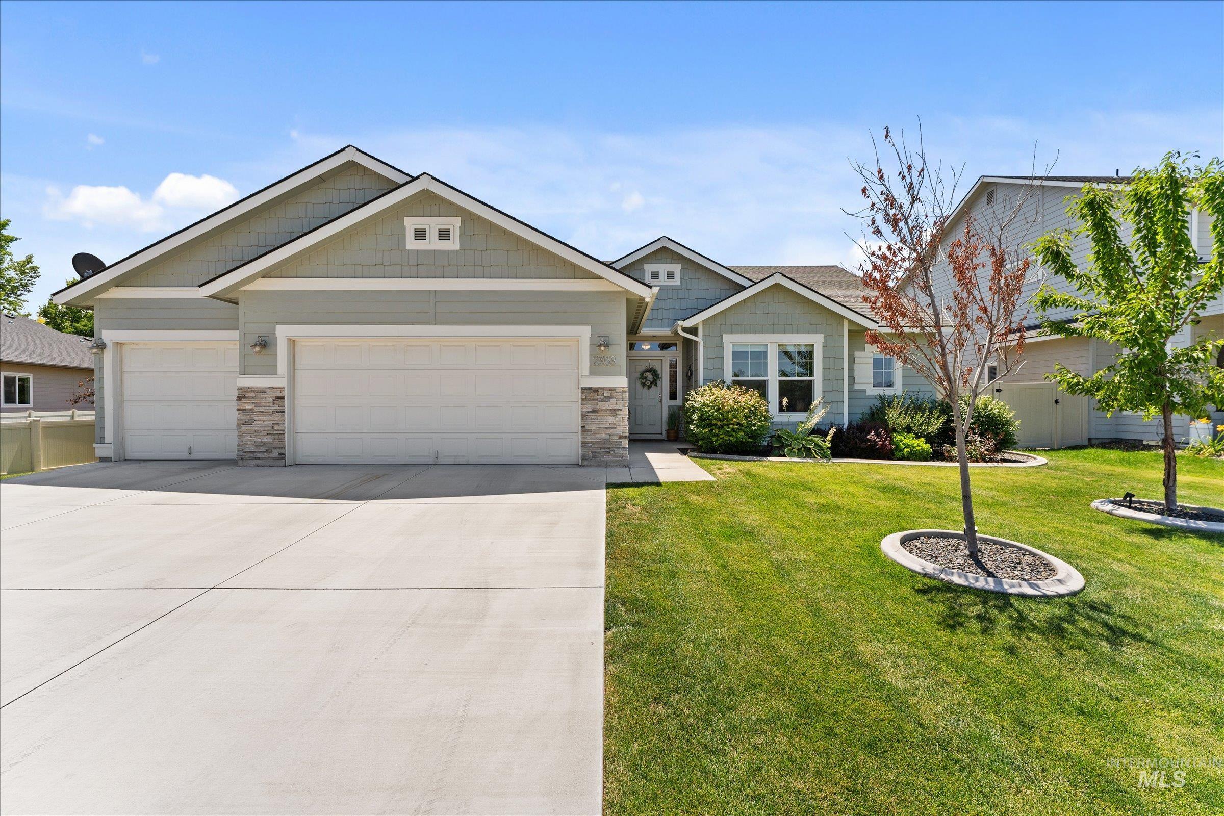 2959 W Sandalwood St, Meridian ID 83646