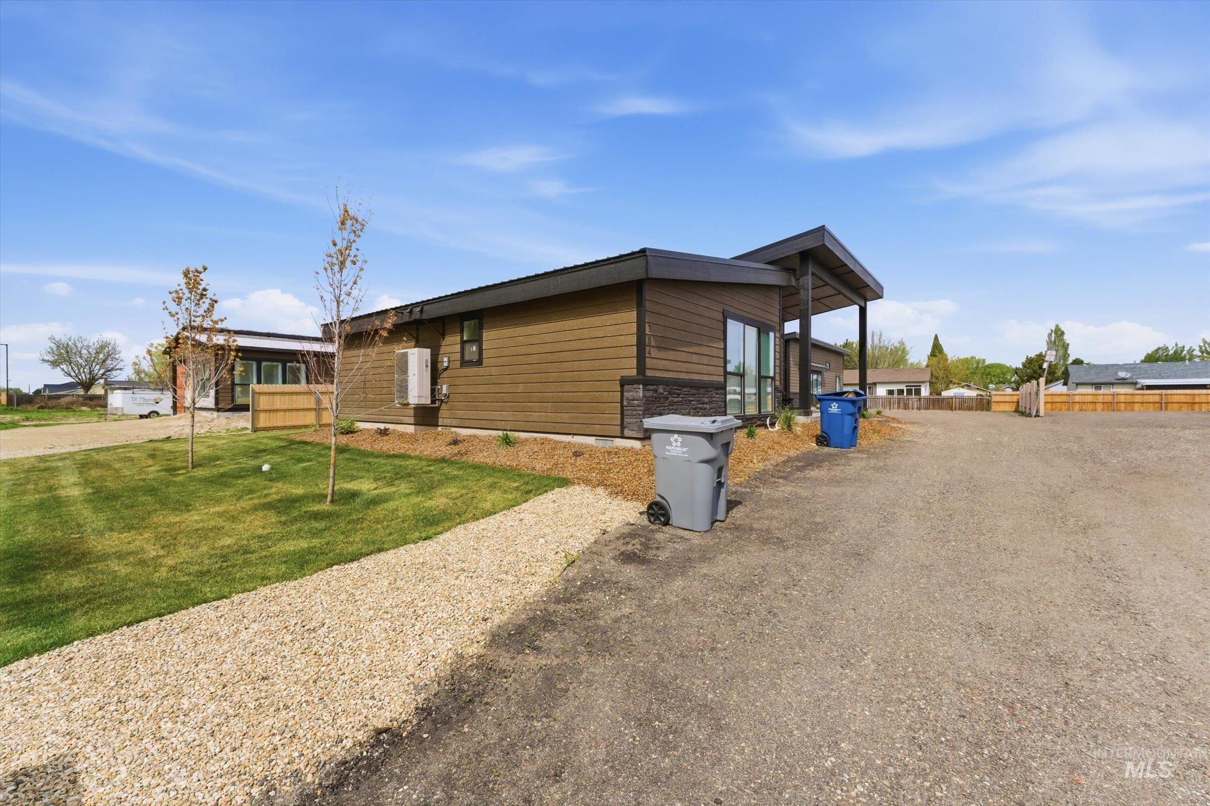 384 W London St, Middleton ID 83644