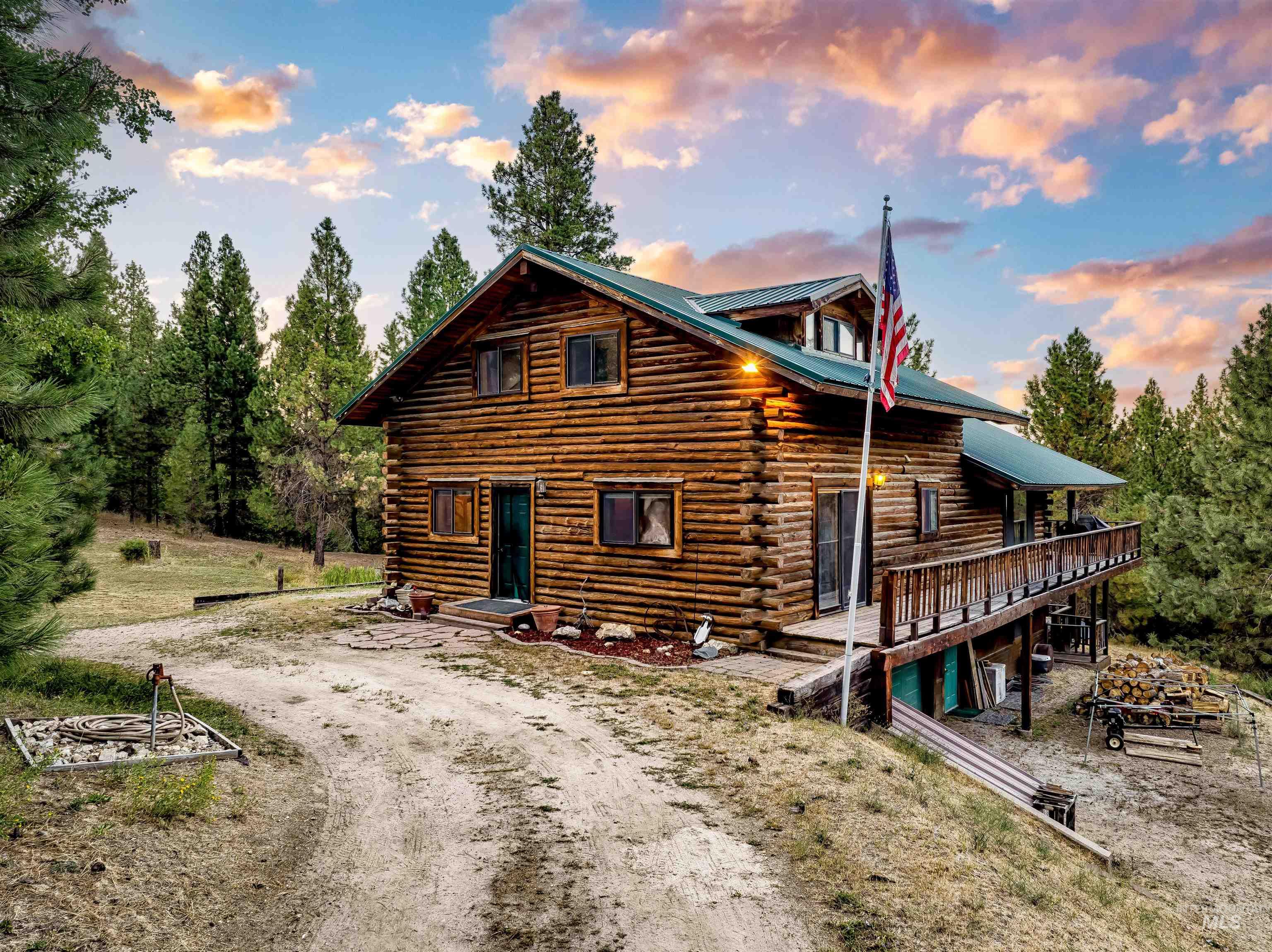 175 Evergreen Dr., Boise ID 83716
