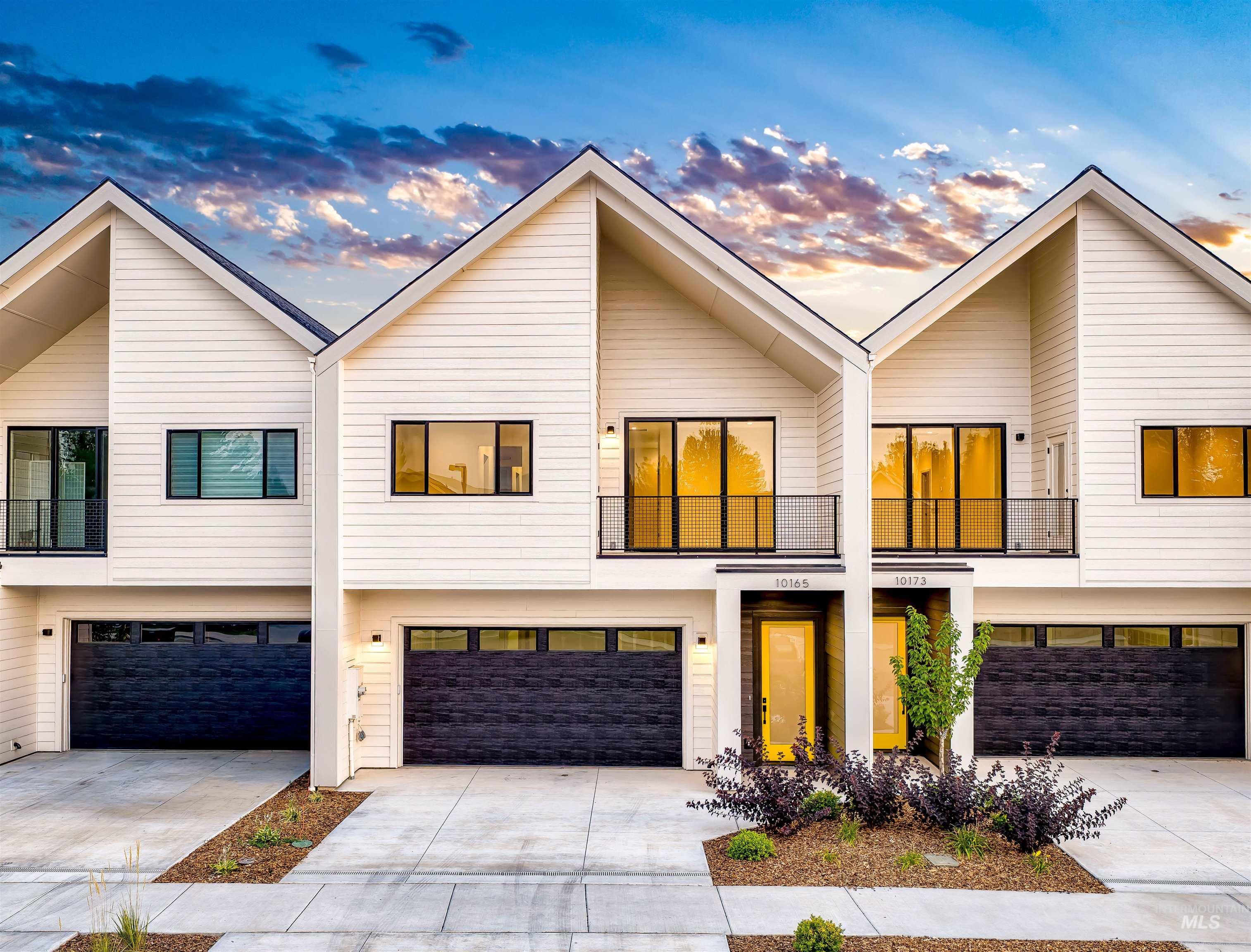 10165 W Southerland Dr, Boise ID 83709