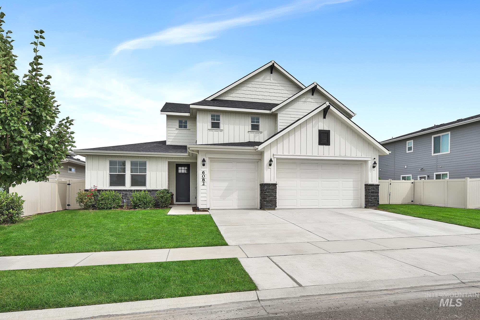6082 E Canyon Crossing Dr., Nampa ID 83687