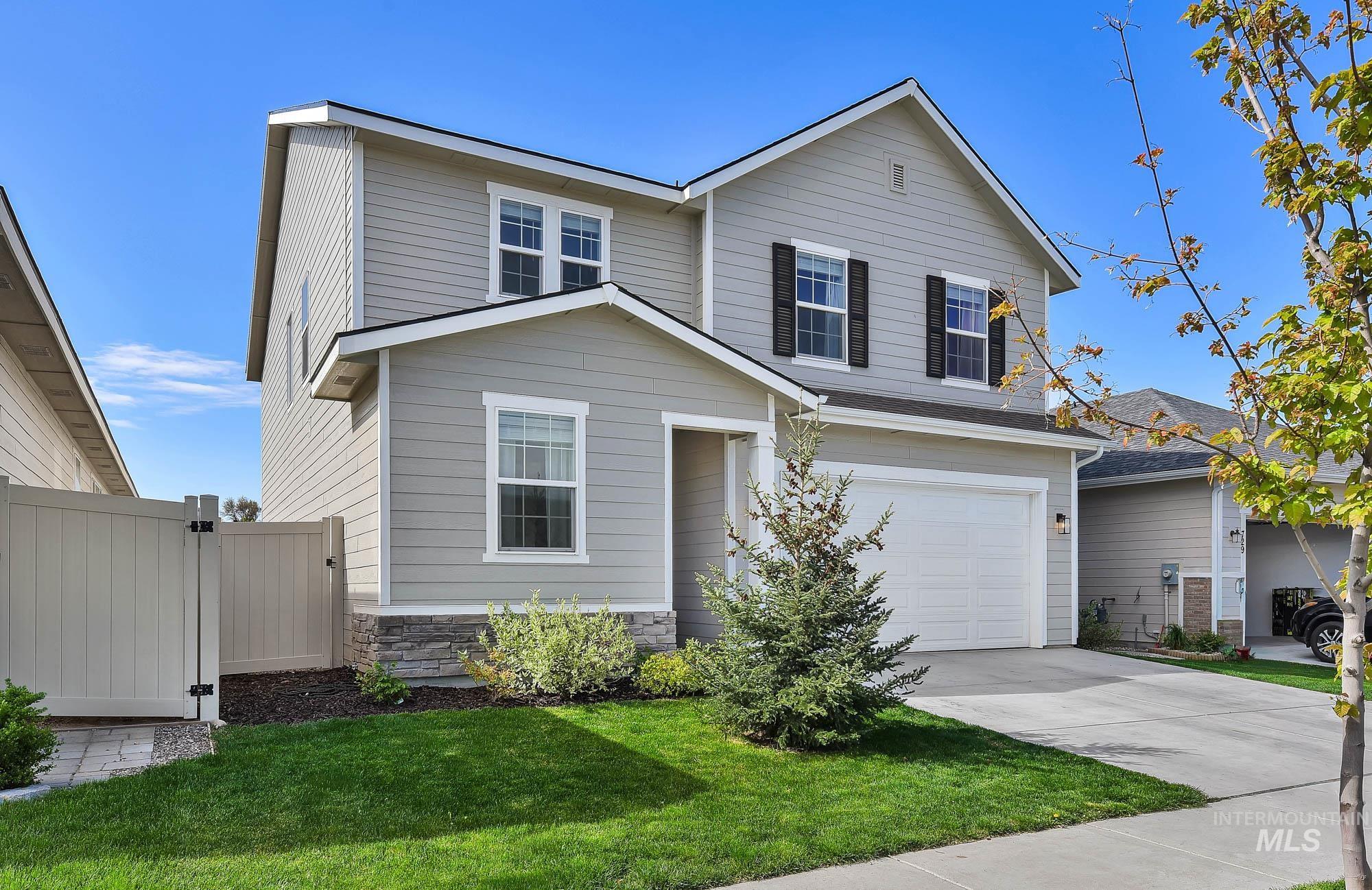717 Lyra St, Meridian ID 83642