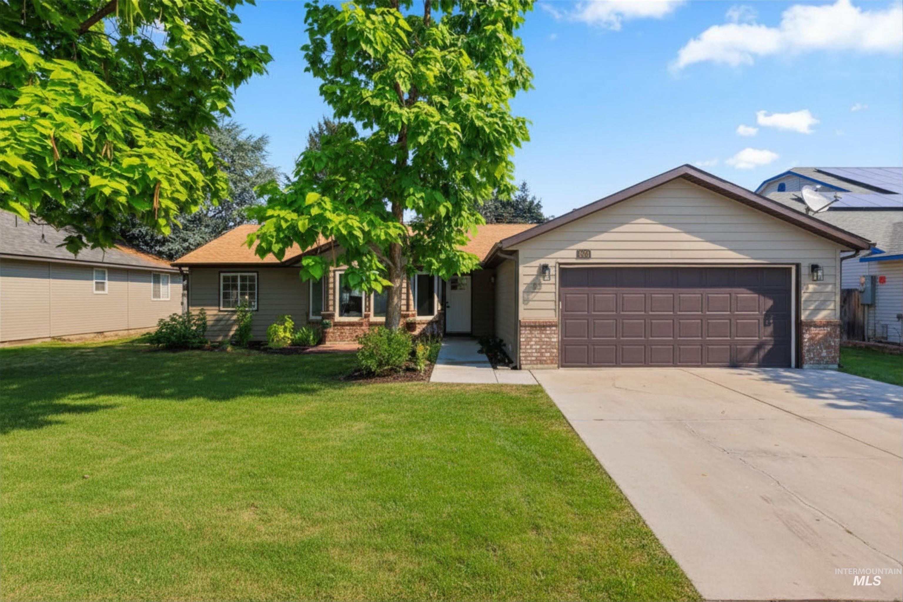 680 W Applegate St, Meridian ID 83642
