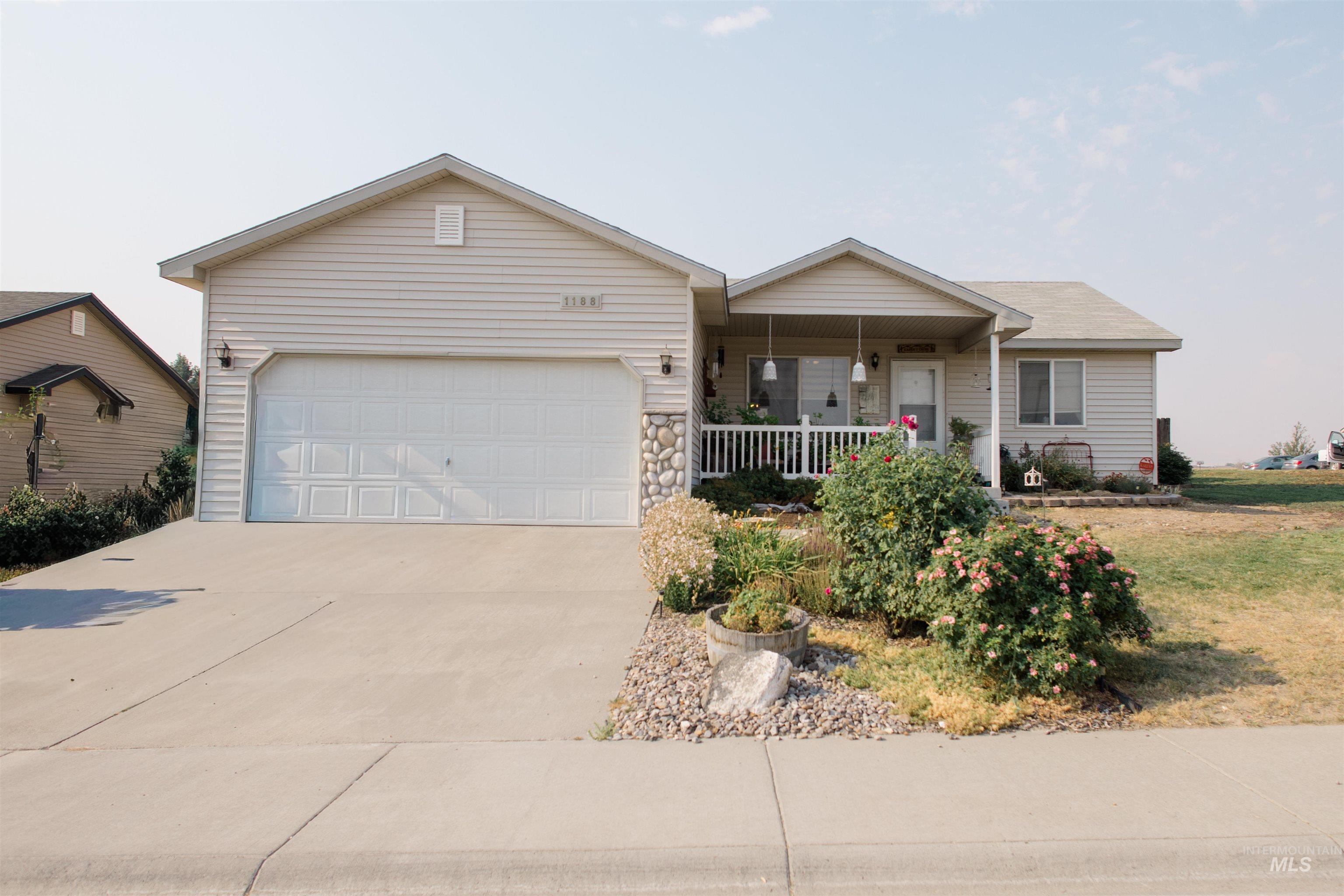 1188 NE Rockridge, Mountain Home ID 83647