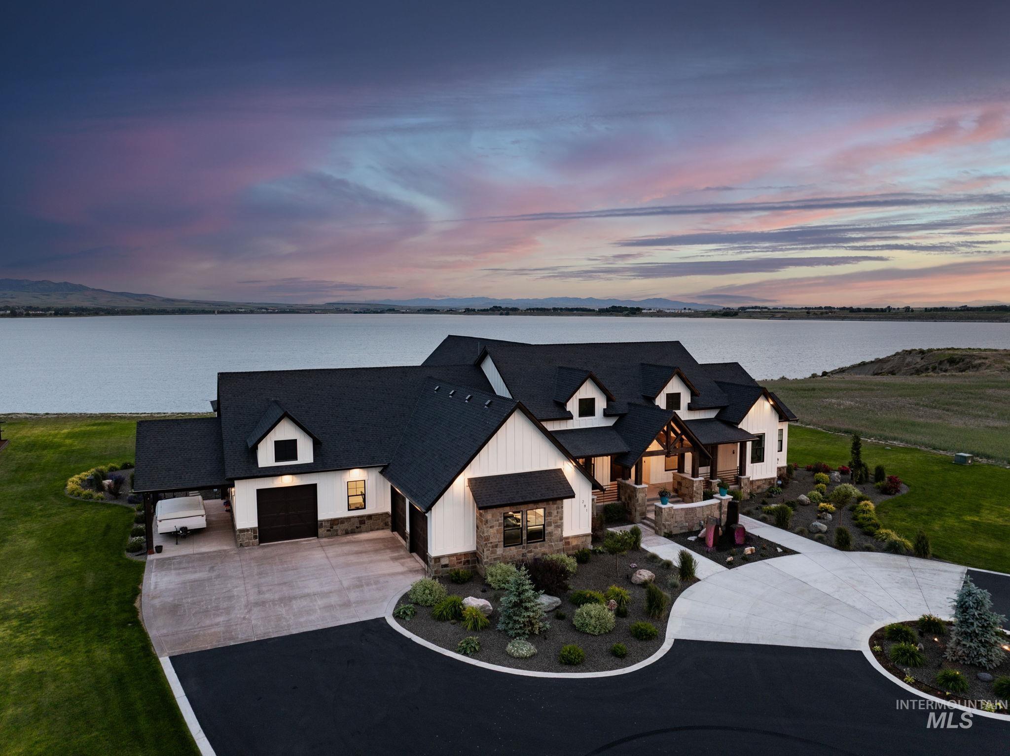 281 Lakeshore Dr, American Falls ID 83211