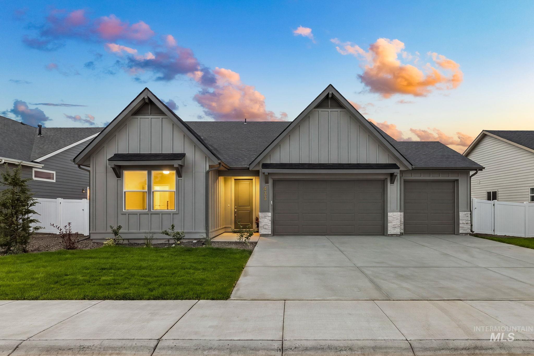 433 Hidden Mill Ct, Middleton ID 83644