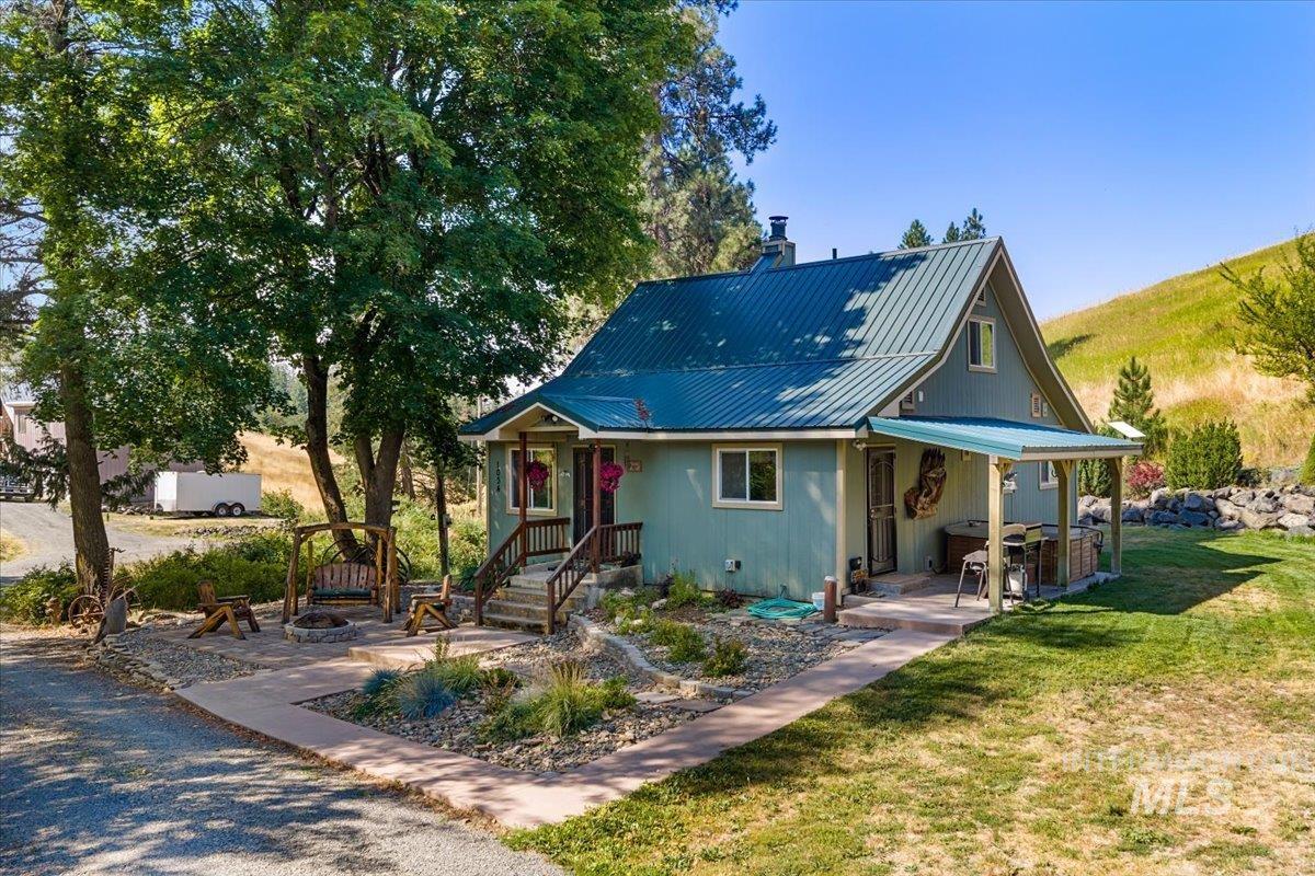1034 Browns Lane, Potlatch ID 83855
