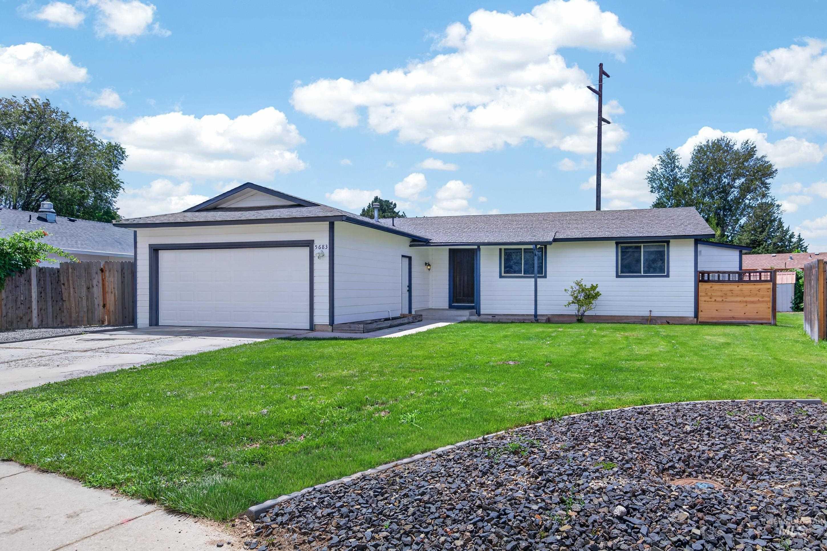 5683 N Millstone Dr, Garden City ID 83714
