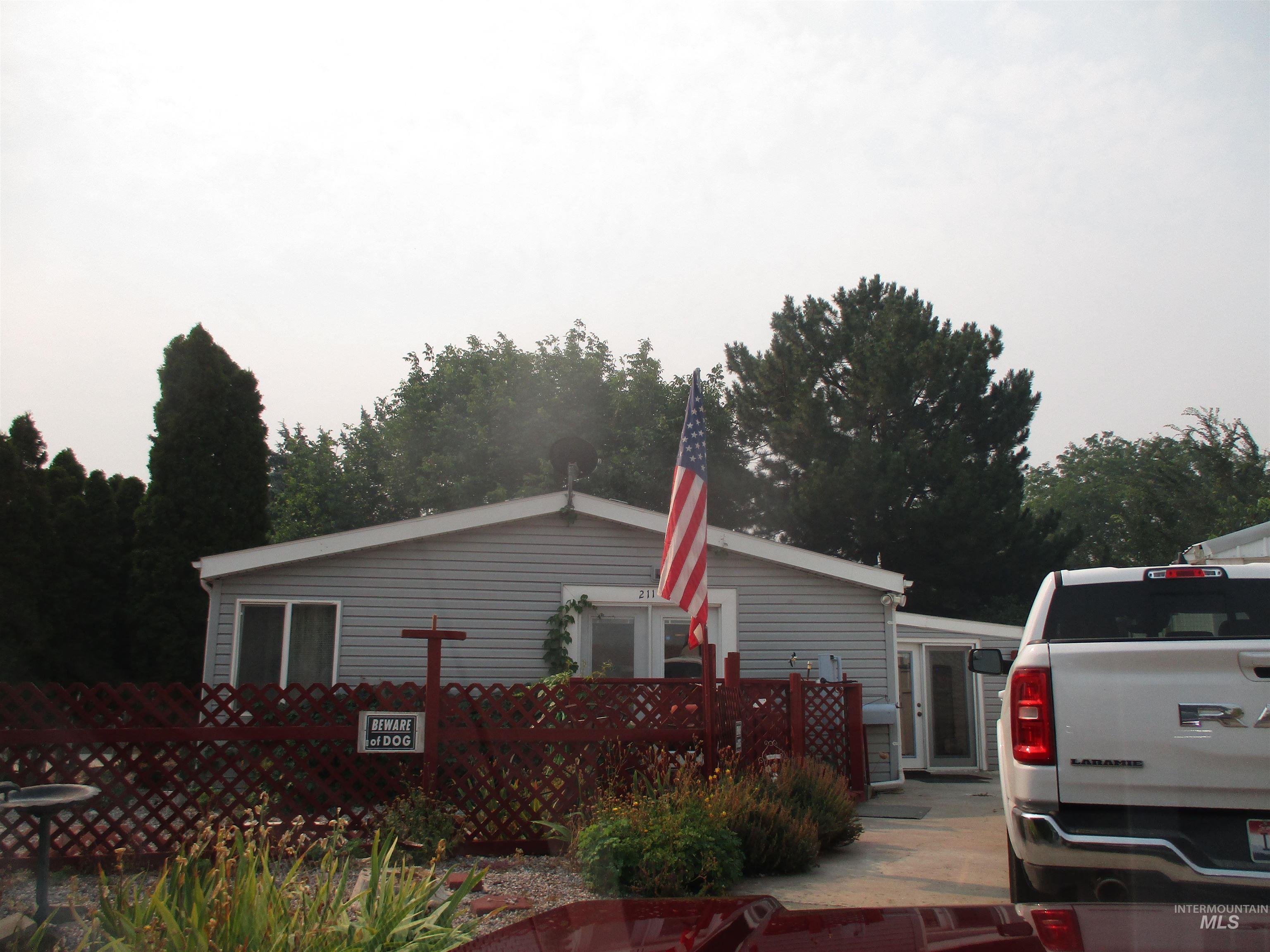 211 Villa Circle, Twin Falls ID 83301